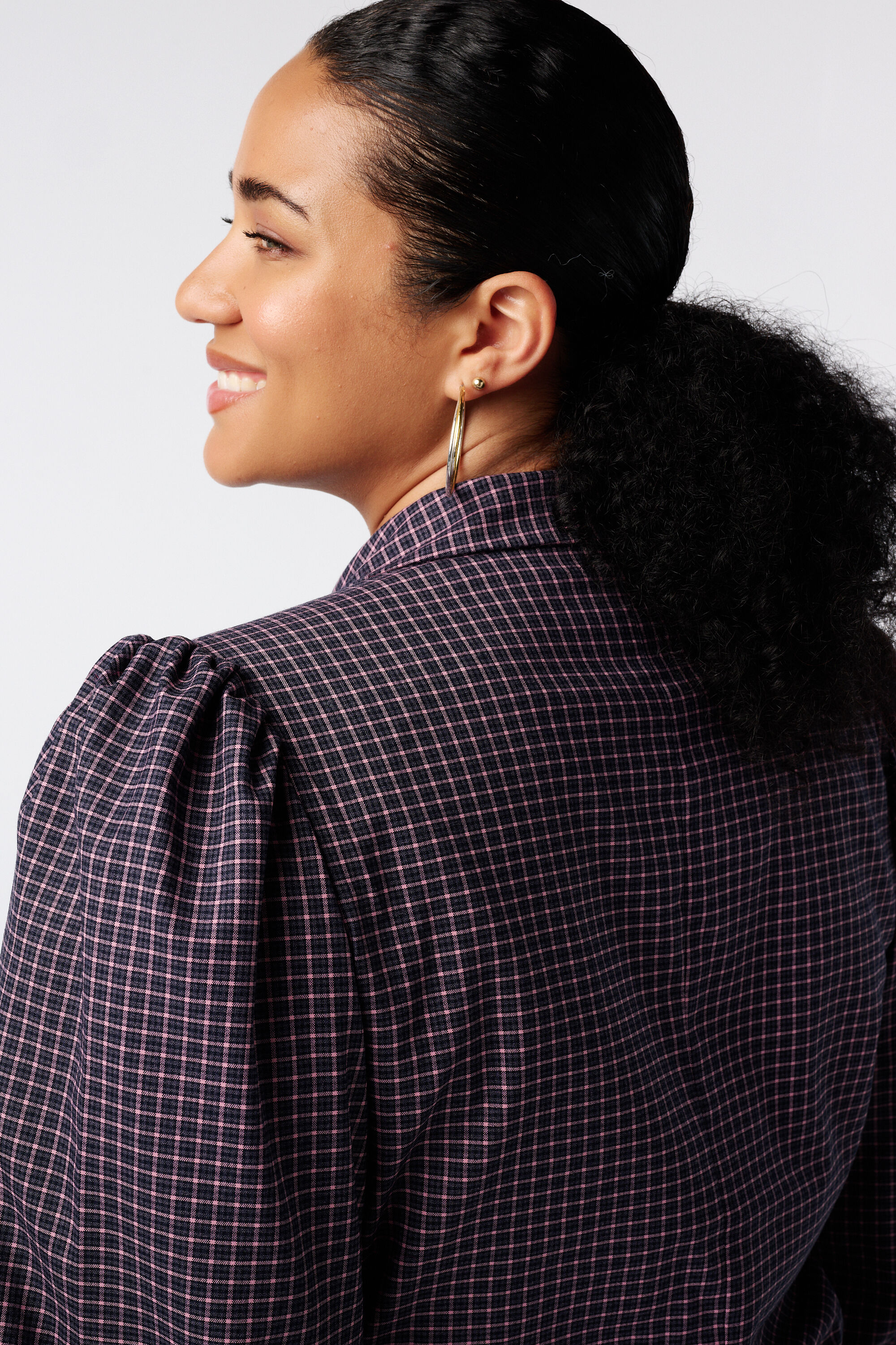 Karierter Blazer in Wickeloptik image number 3