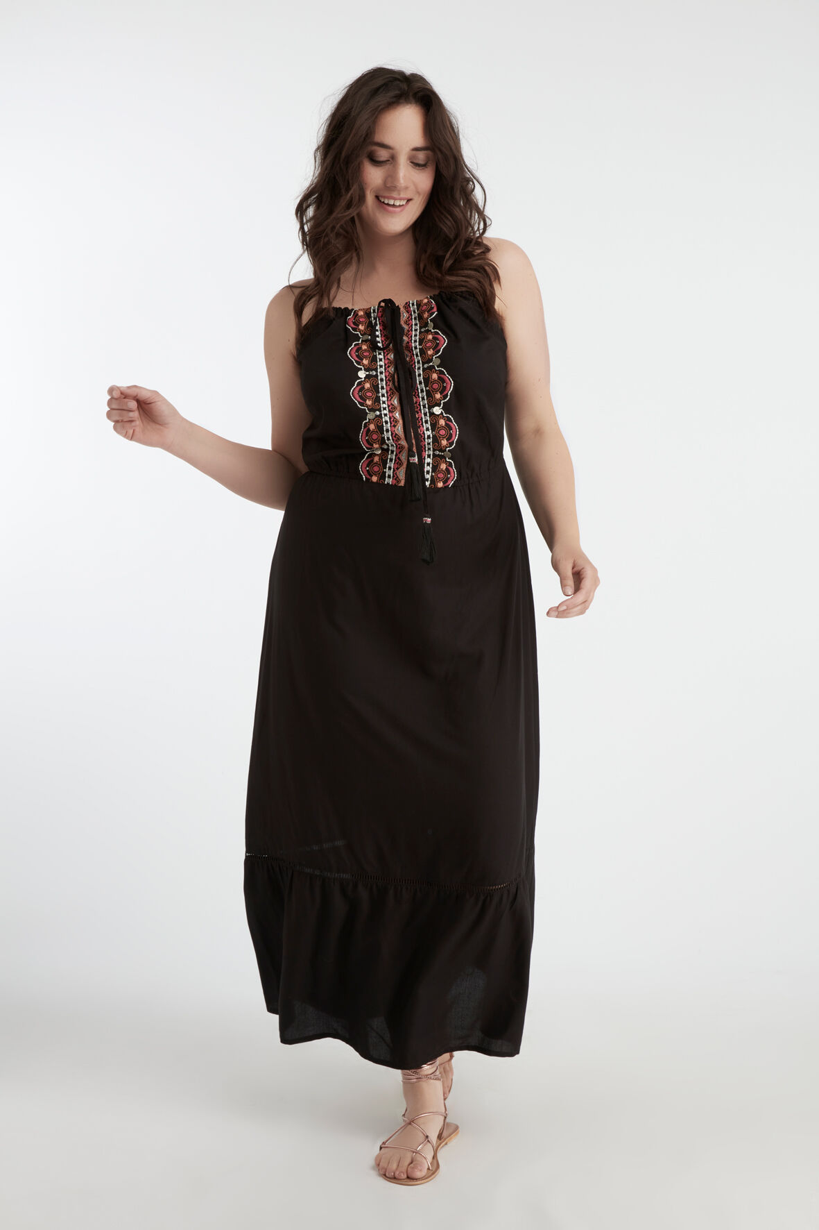 Sommerkleid mit Stickerei image number 6