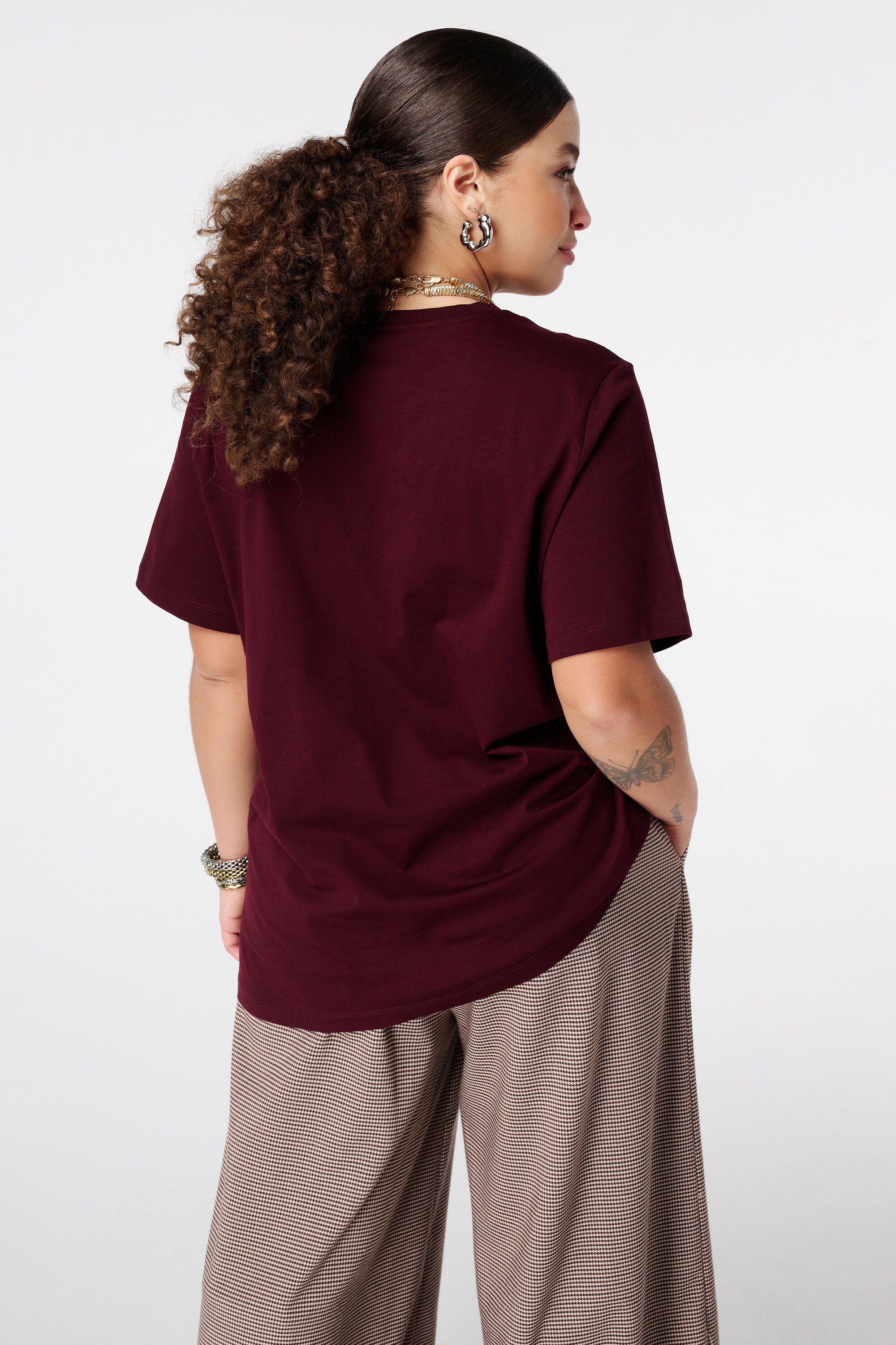 T-Shirt mit Pailletten  image number 3