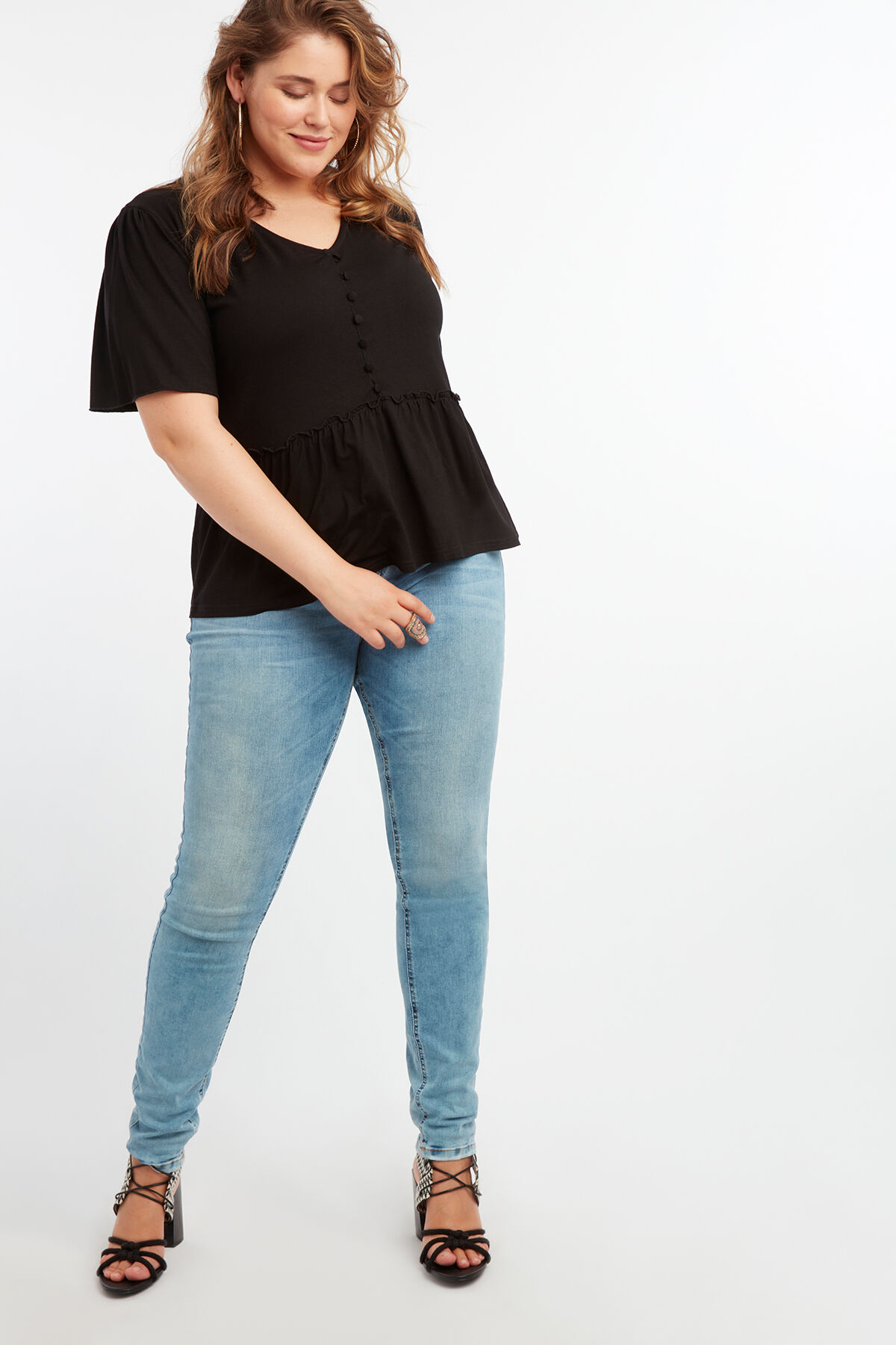 Viskose-Top mit dekorativen Kn&ouml;pfen image number 4