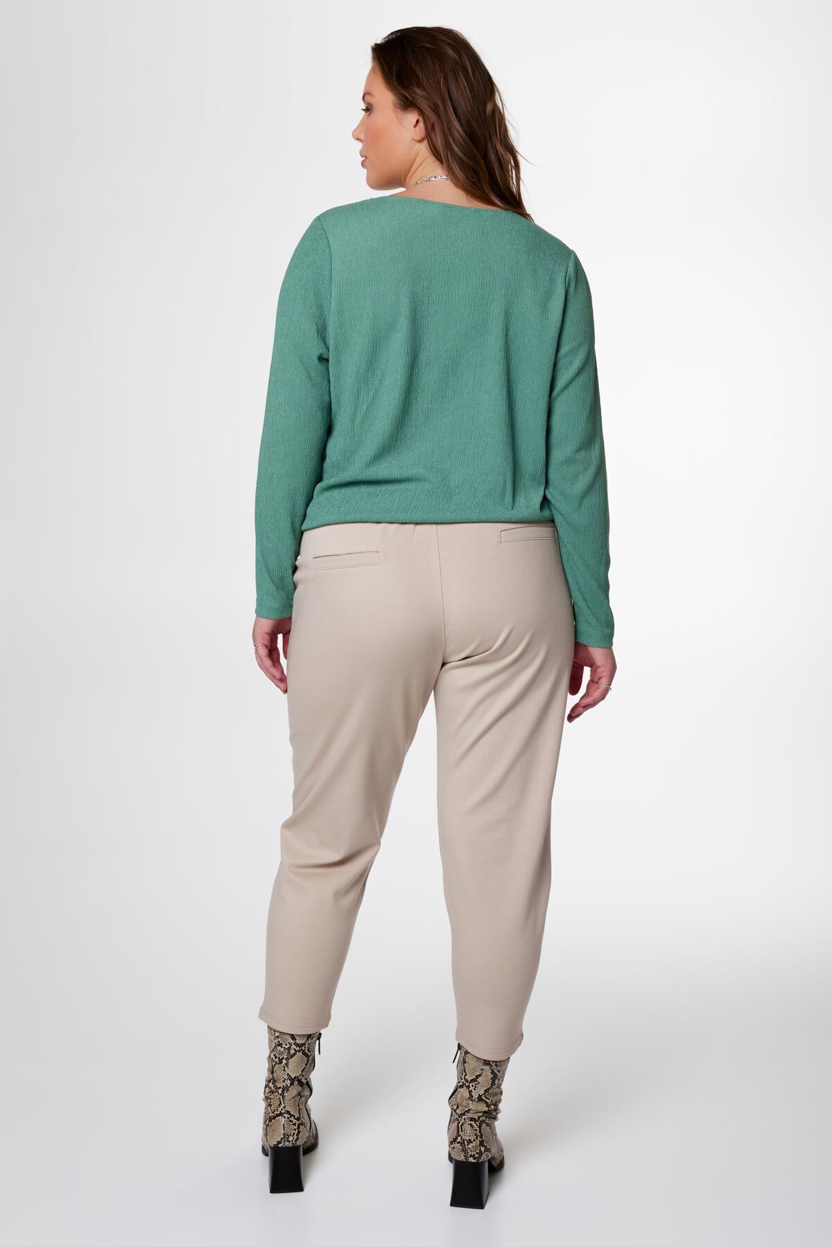 Top mit Struktur im Stoff image number 3