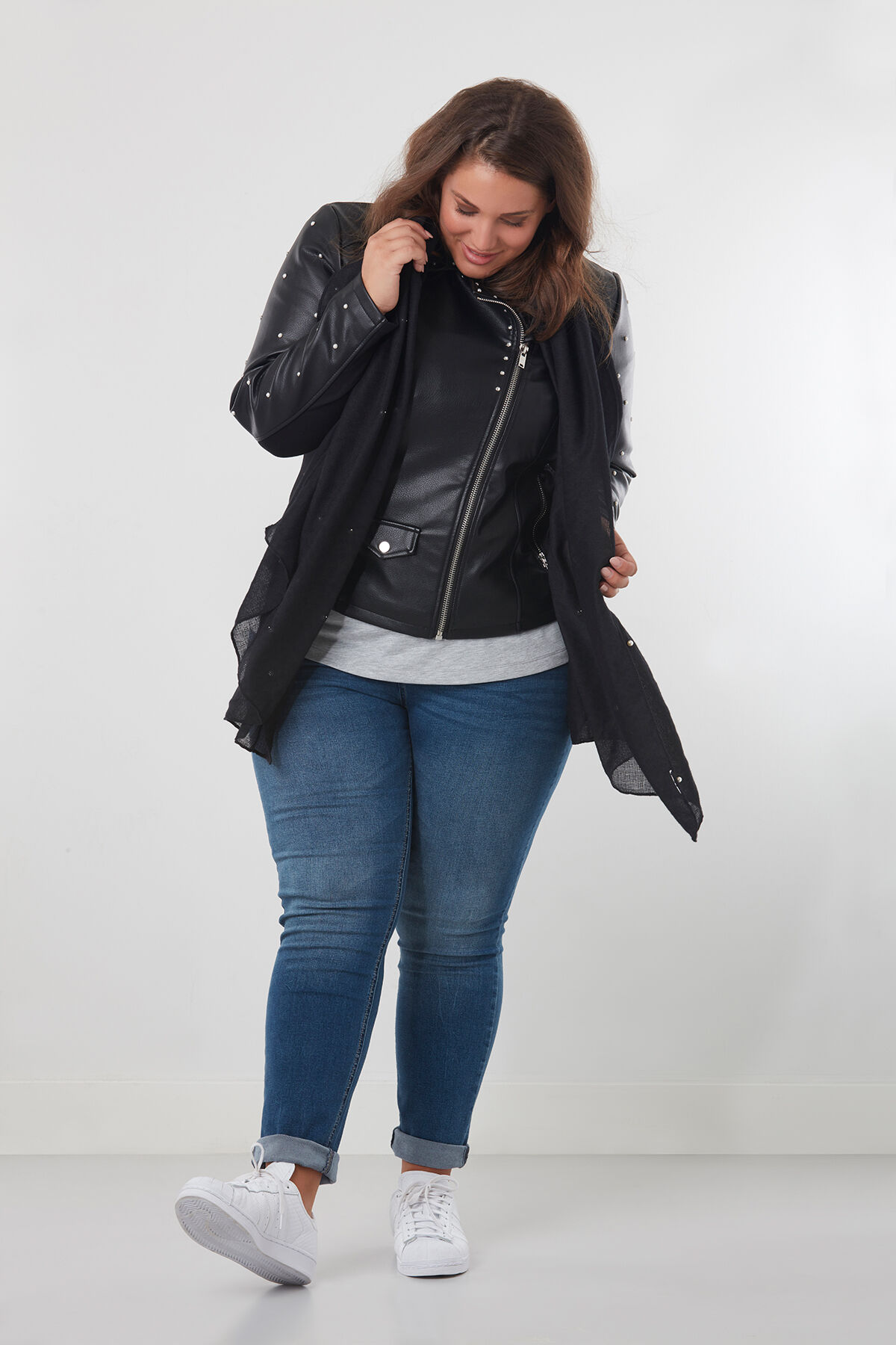 Skinny-Leg-Jeans SHAPING image number 4