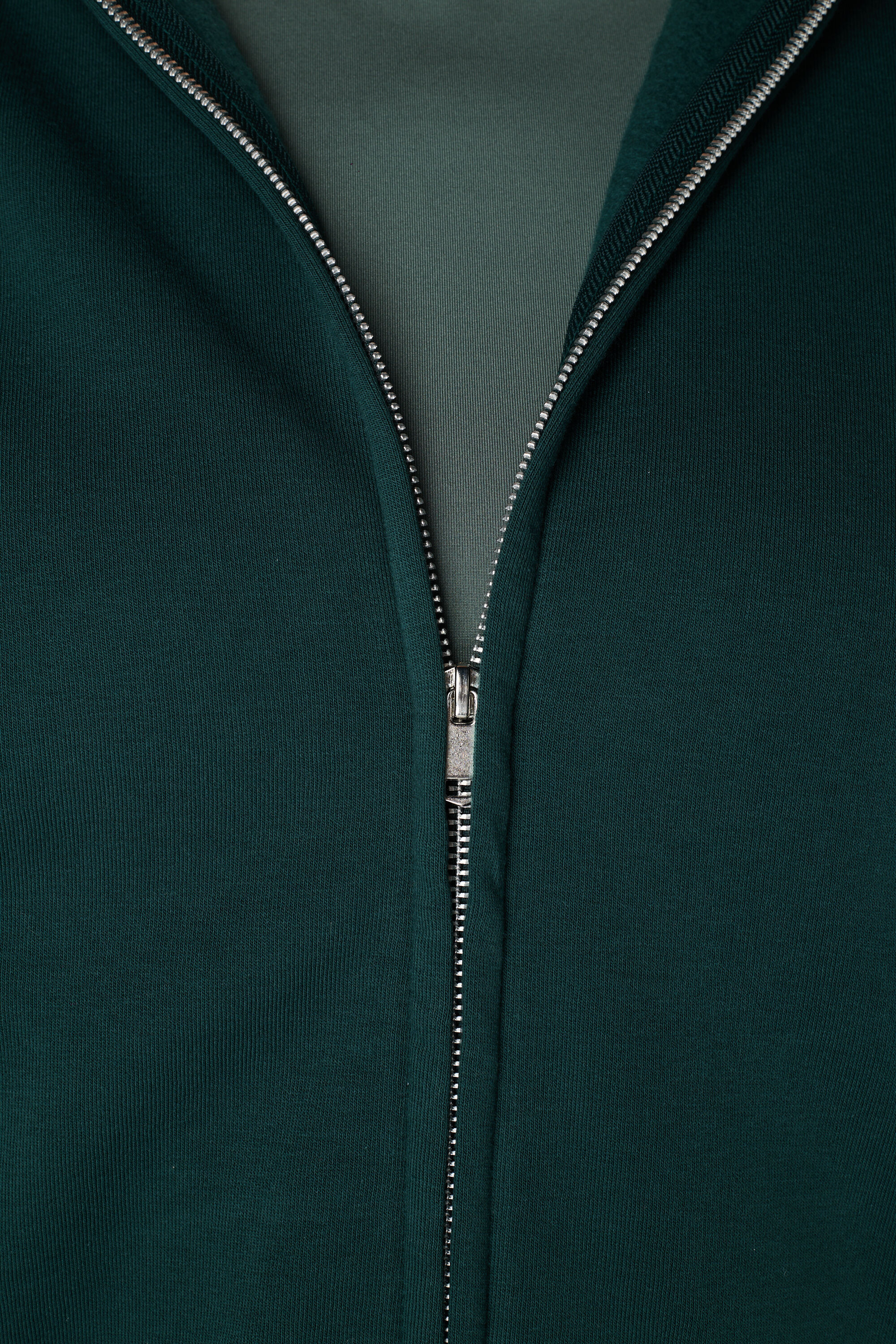 Sweatjacke mit Kapuze image number 6