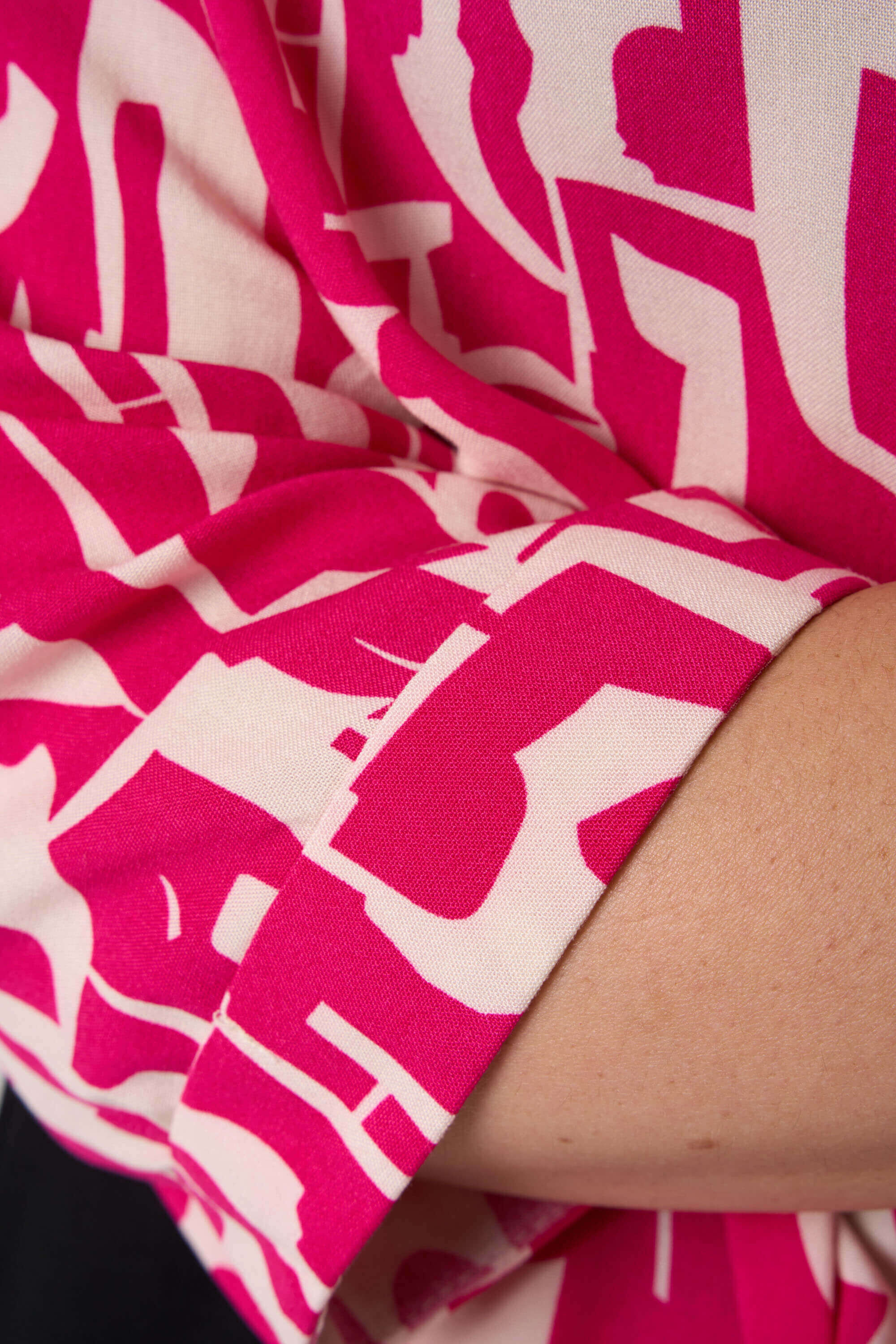 Bluse mit Grafik-Print image number 5