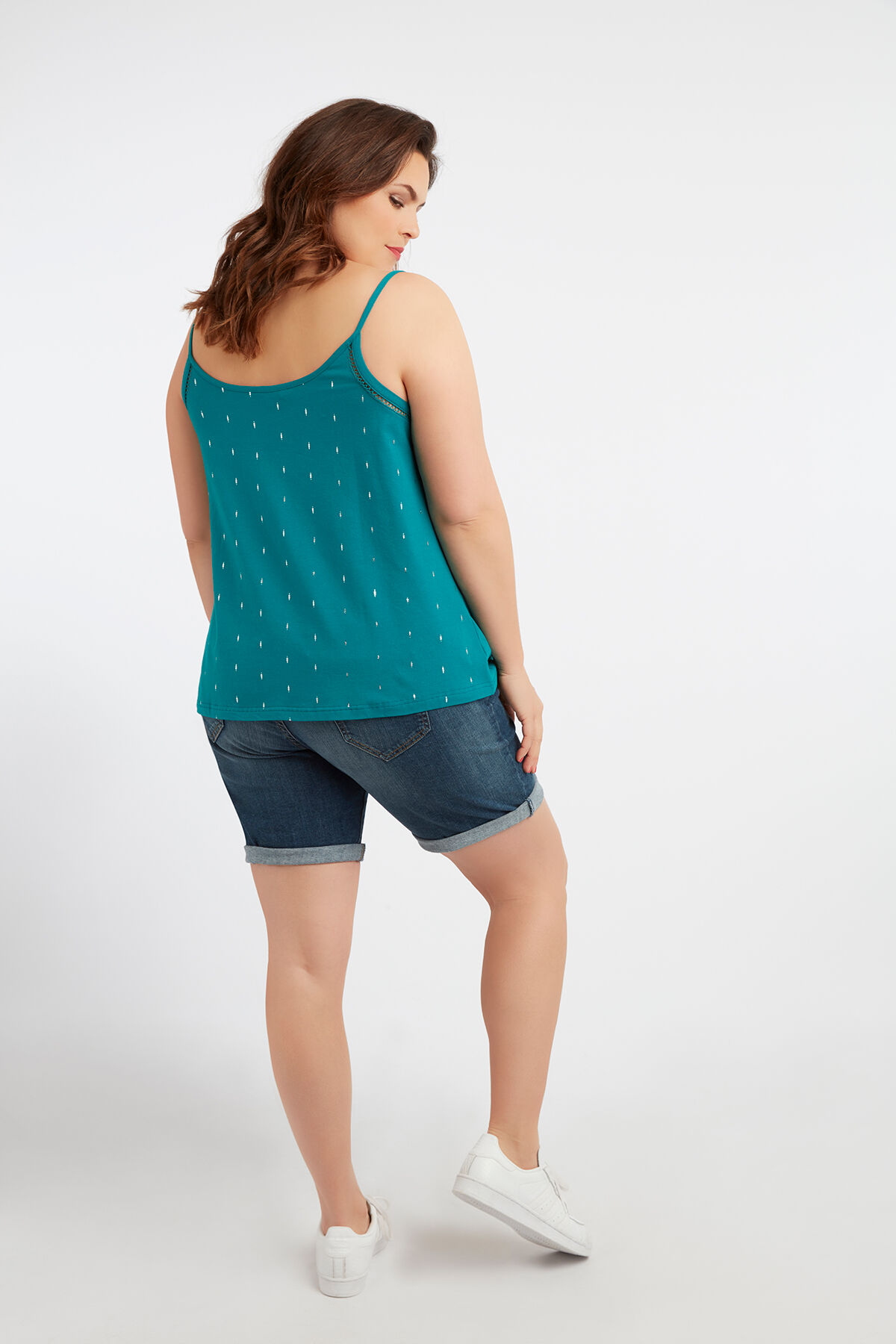 &Auml;rmelloses Top mit schimmerndem Print image number 4