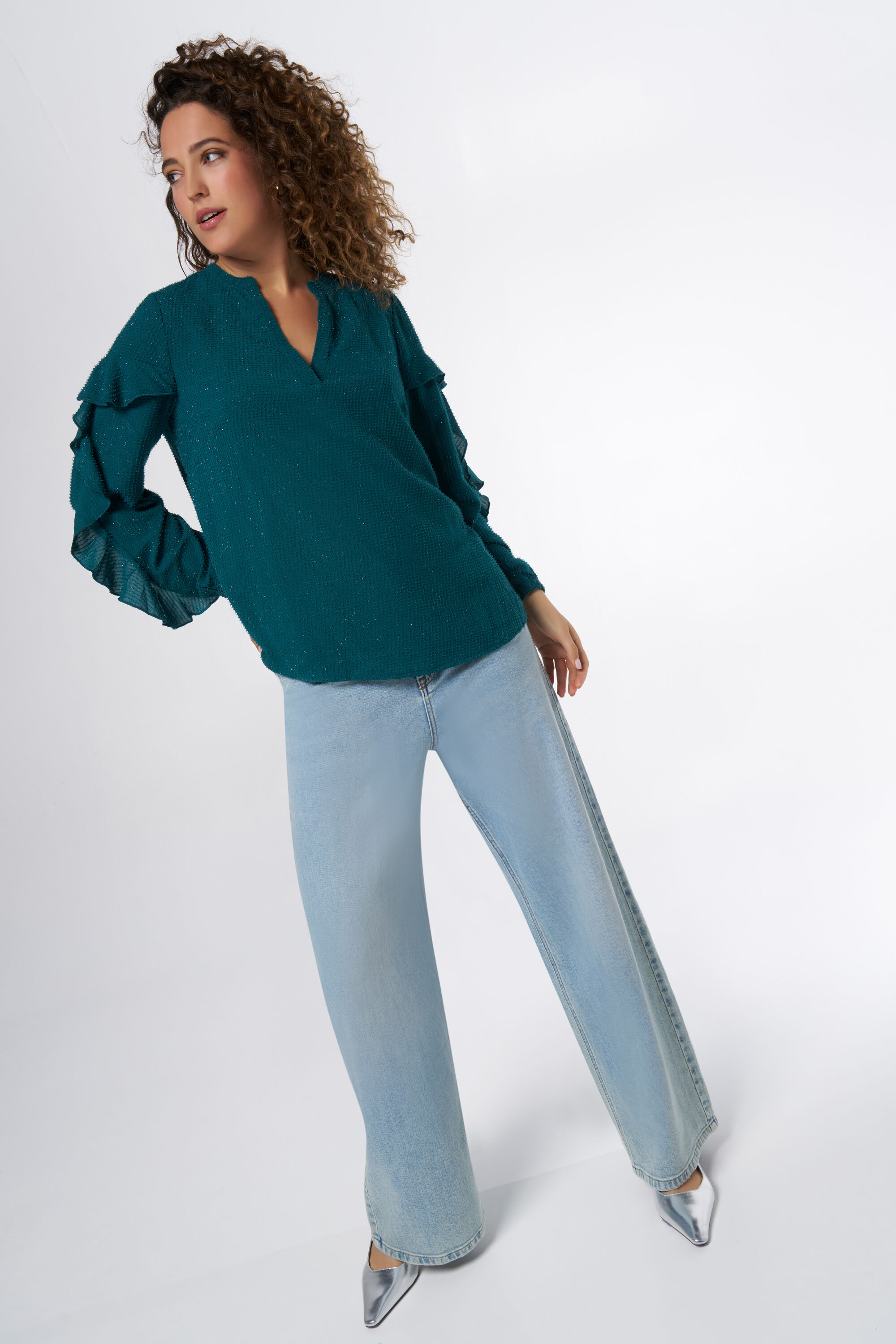 Bluse mit Volants image number 6