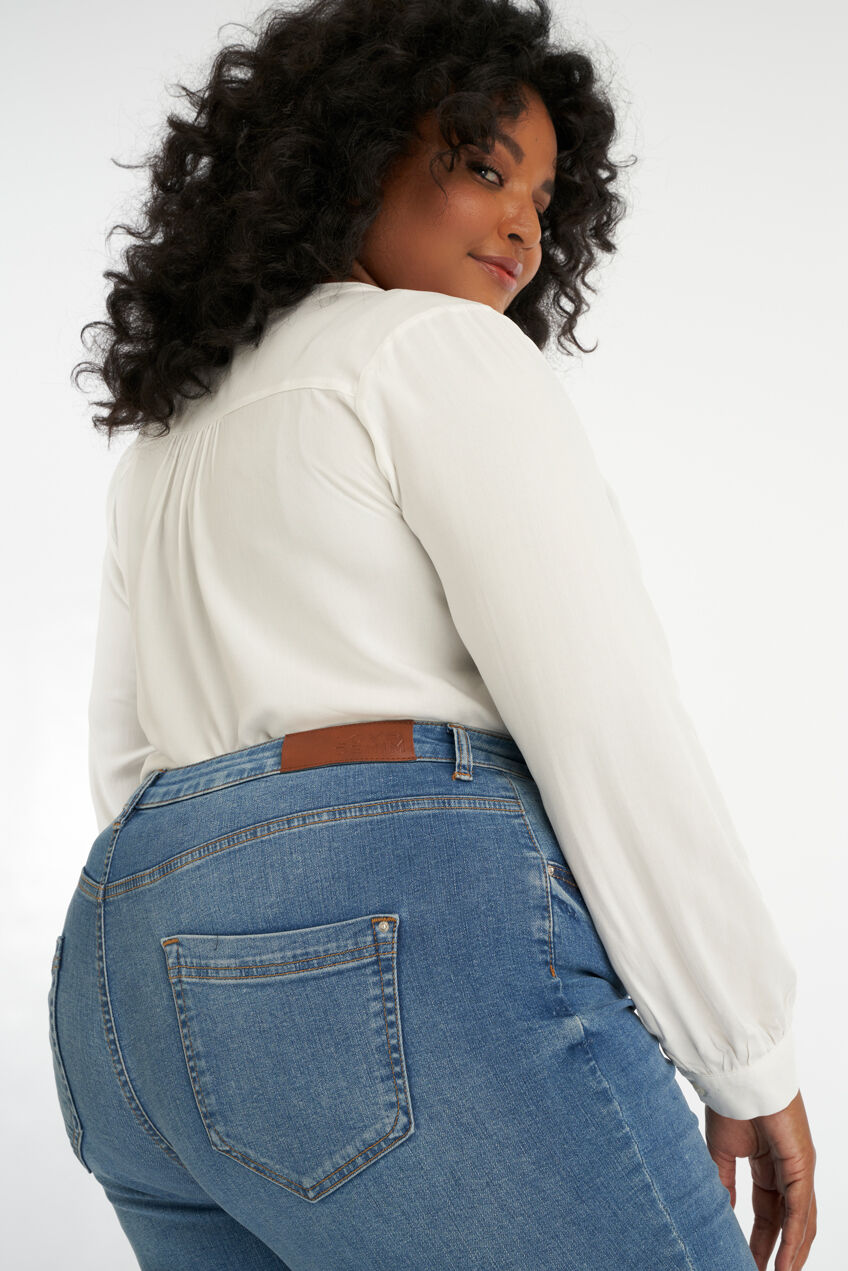 LILY Jeans mit geradem Bein image number 3