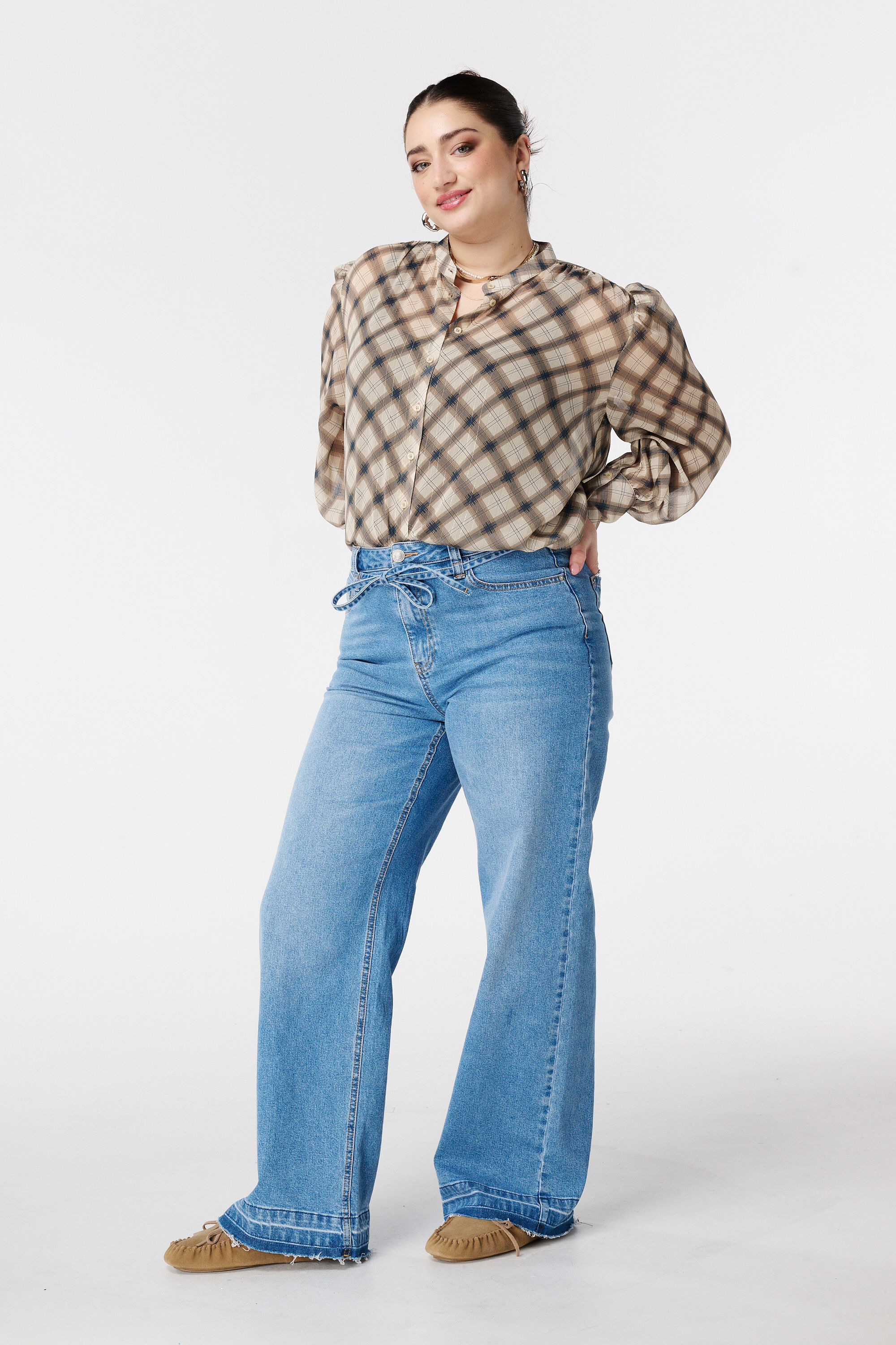 Wide-Leg-Jeans mit Bindeg&uuml;rtel