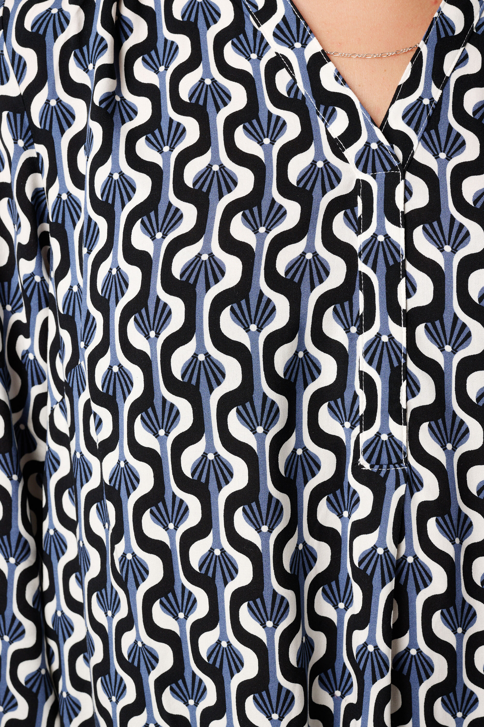 Oversized-Bluse mit Print image number 6