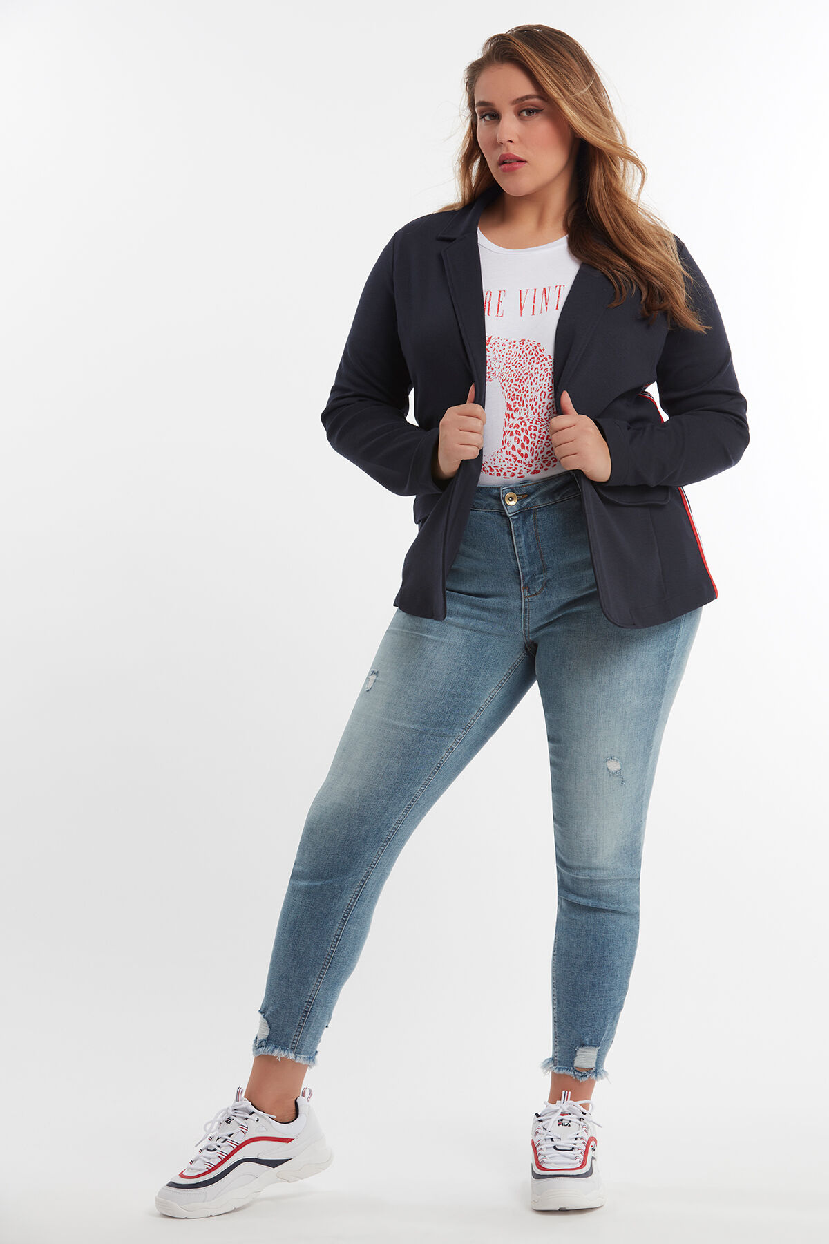 Skinny-Leg Jeans  image number 5