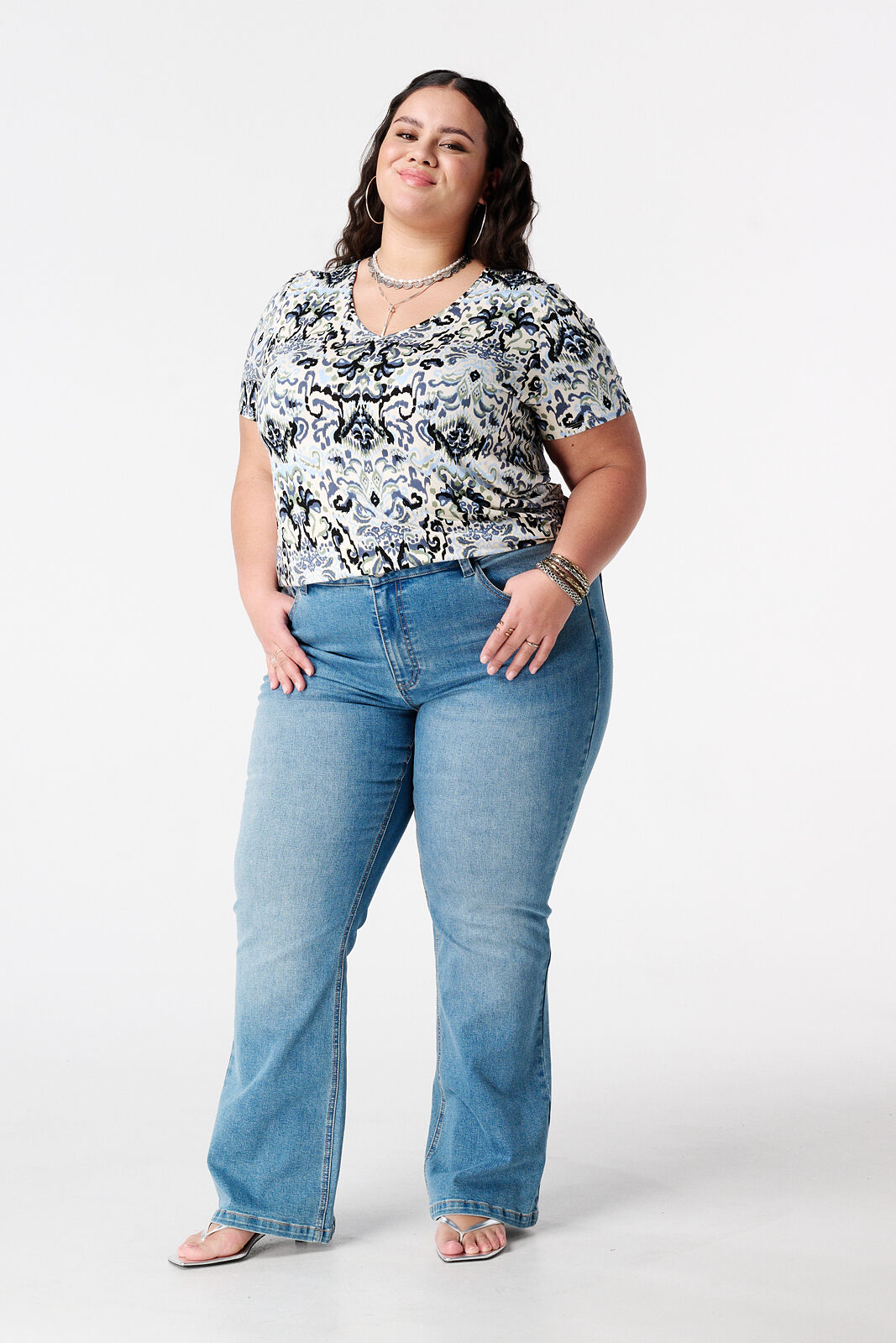 T-Shirt mit Print image number 5