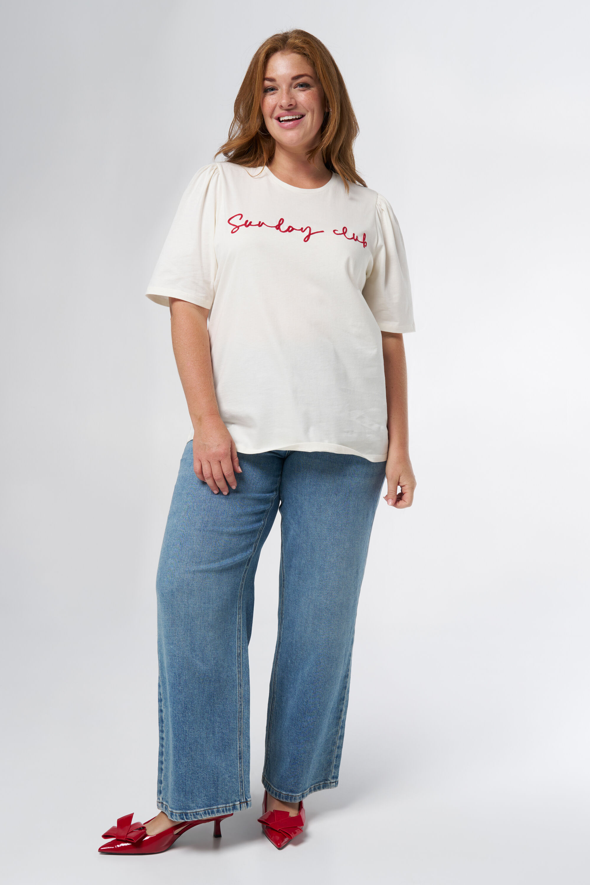 T-Shirt mit gesticktem Tekst image number 5