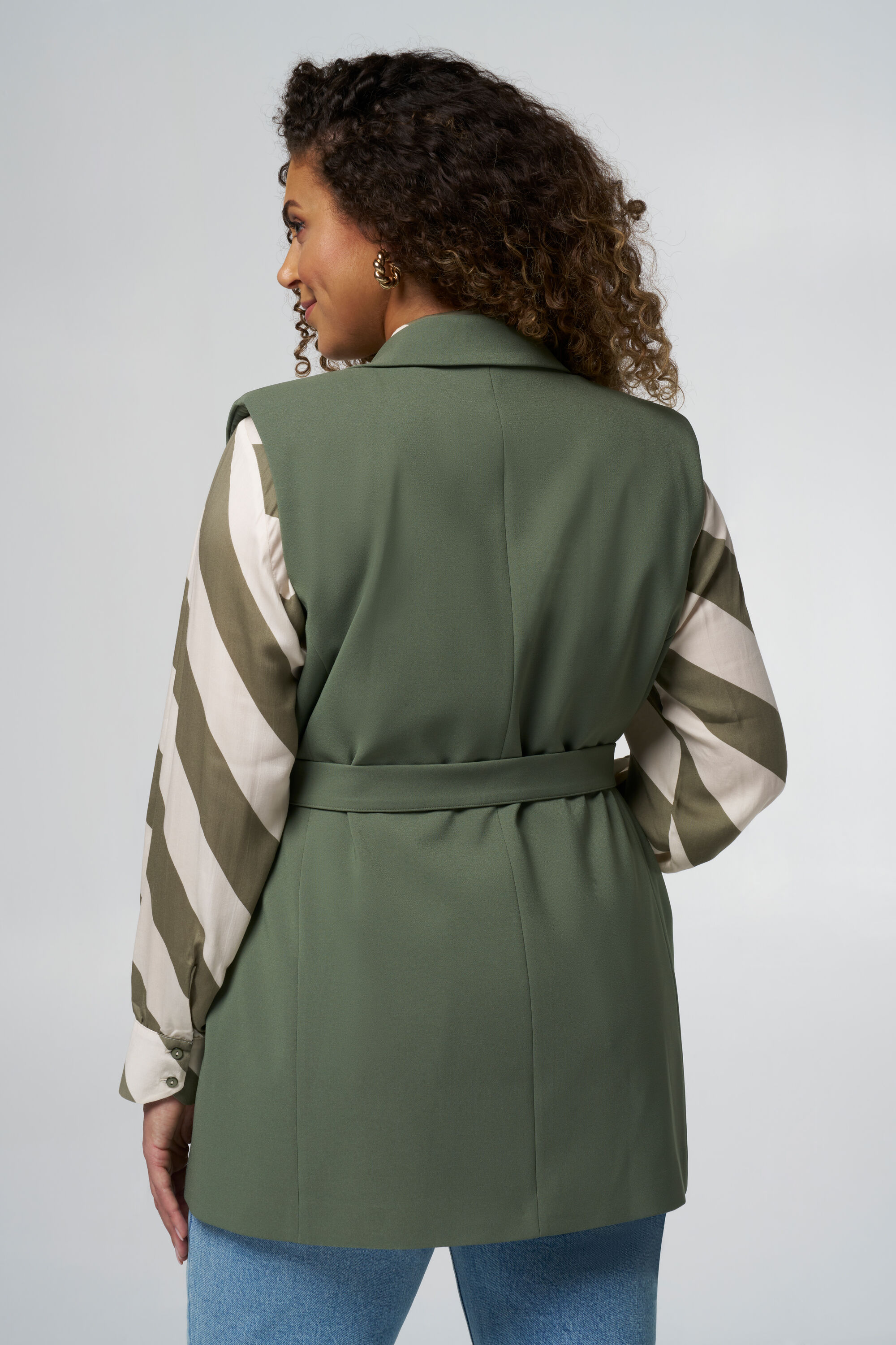 Weste mit dazu passendem G&uuml;rtel image number 3