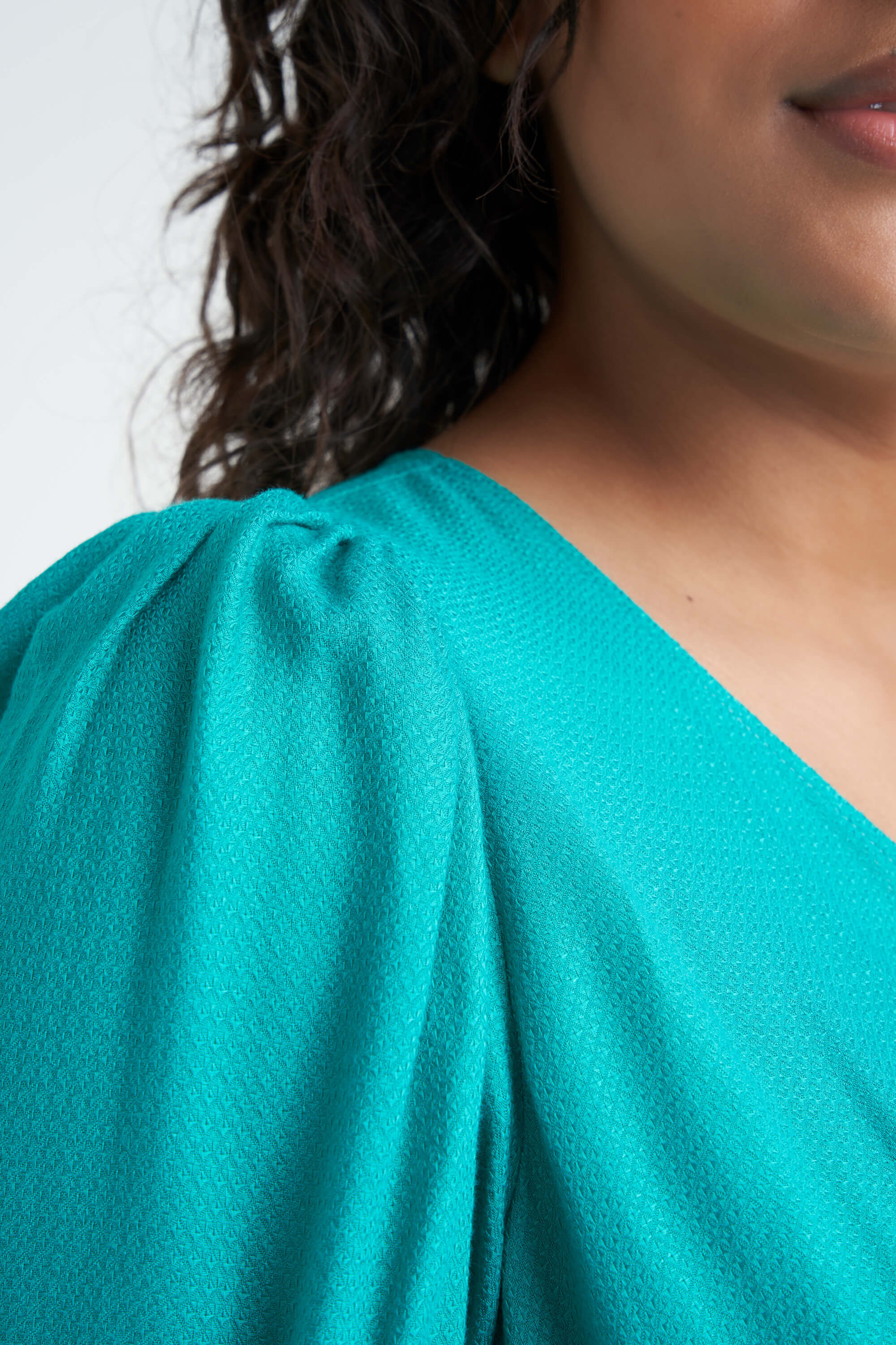 Wickelbluse mit Puff&auml;rmeln  image number 6