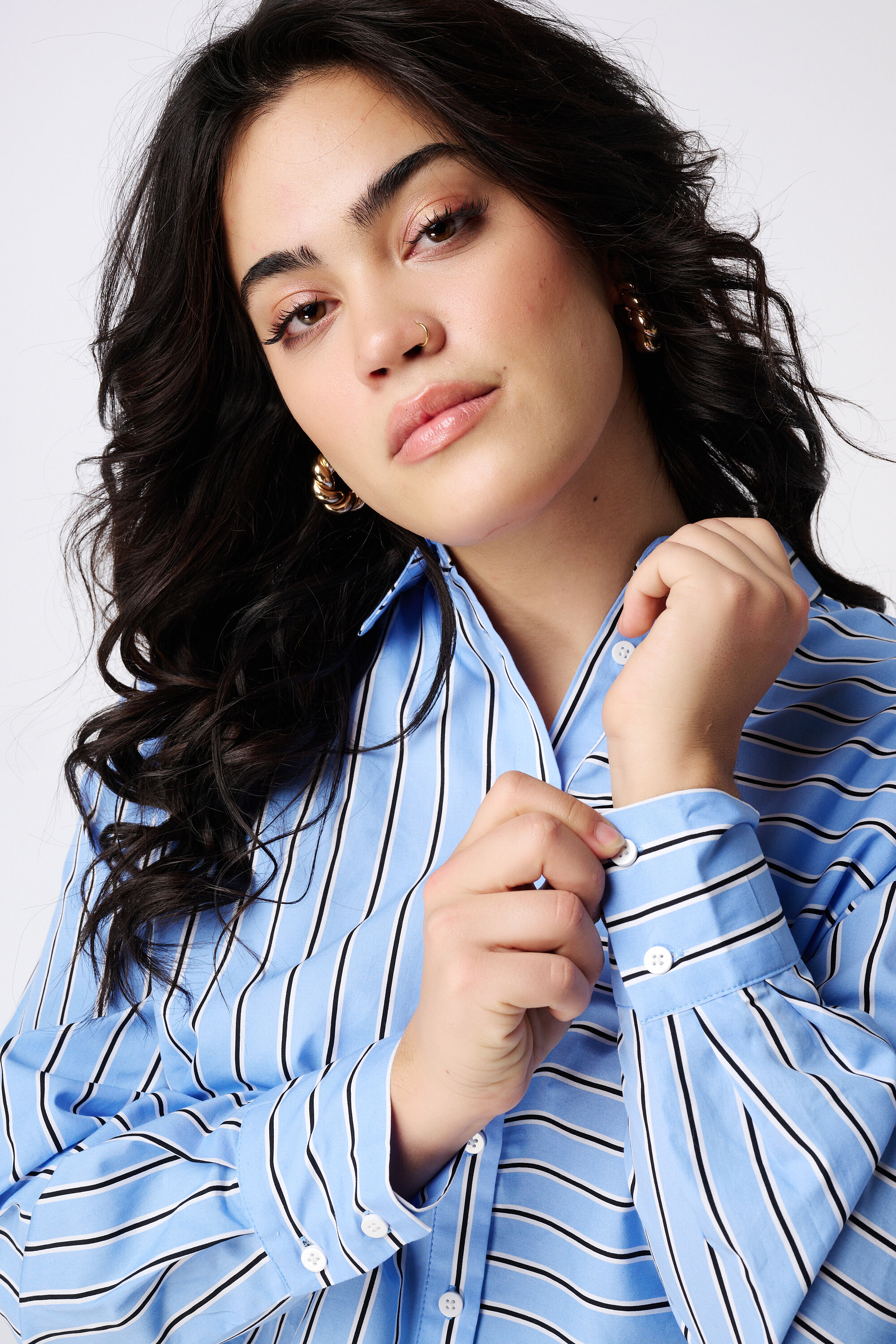 Kurze Bluse mit Streifen image number 4