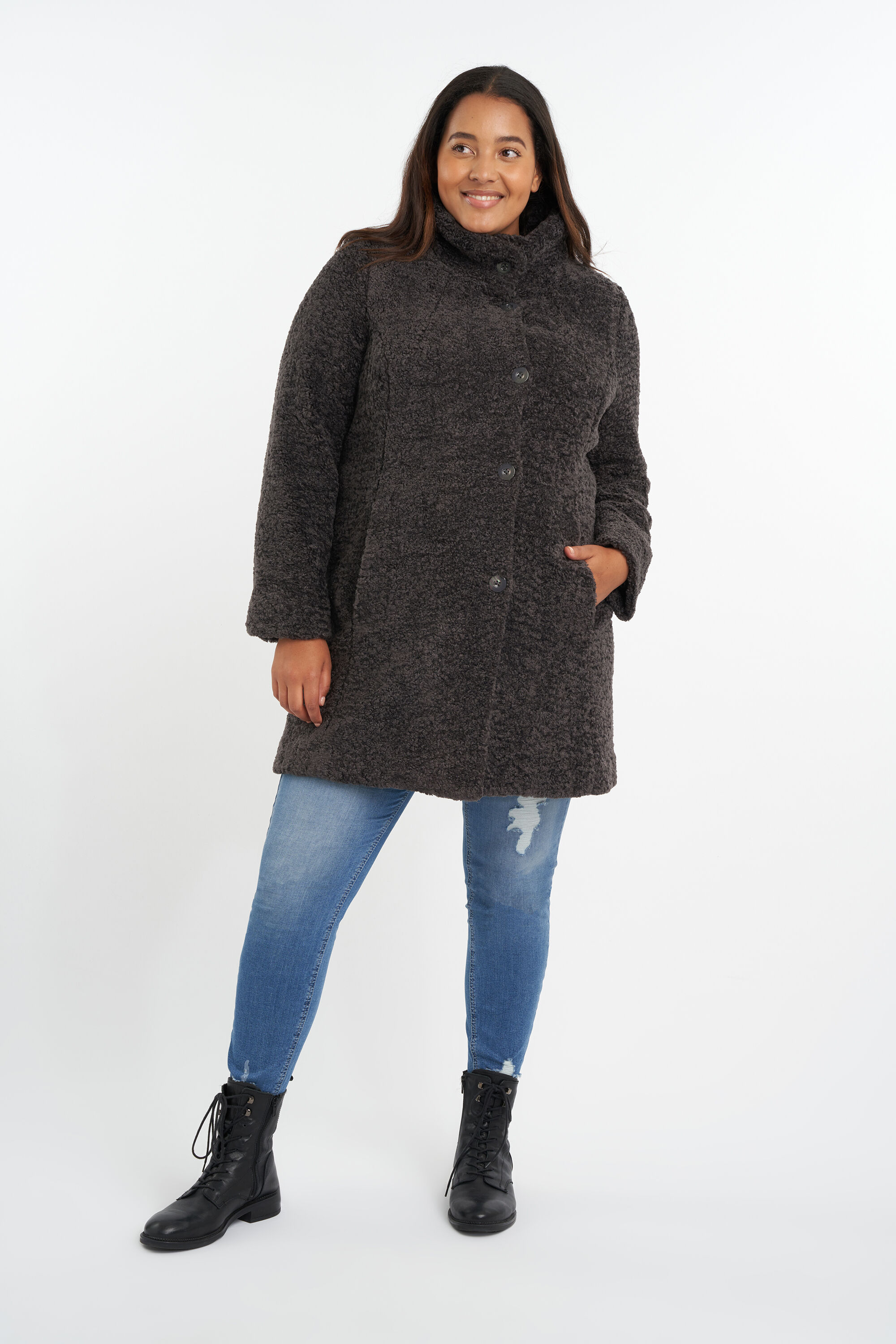 Gerade geschnittene Jacke image number 4