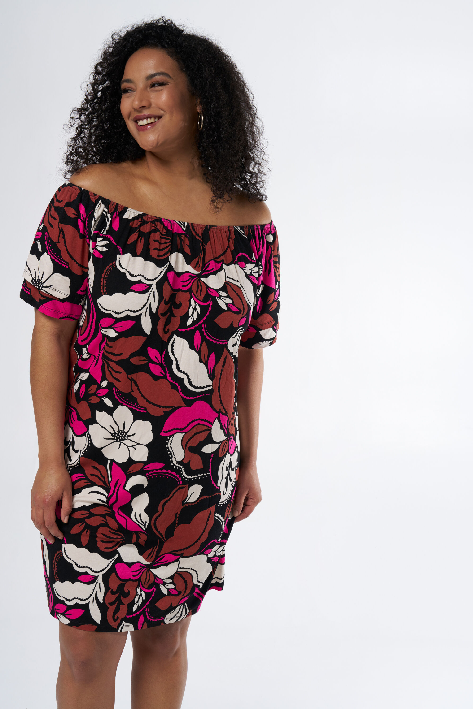 Schulterfreies Kleid image number 5