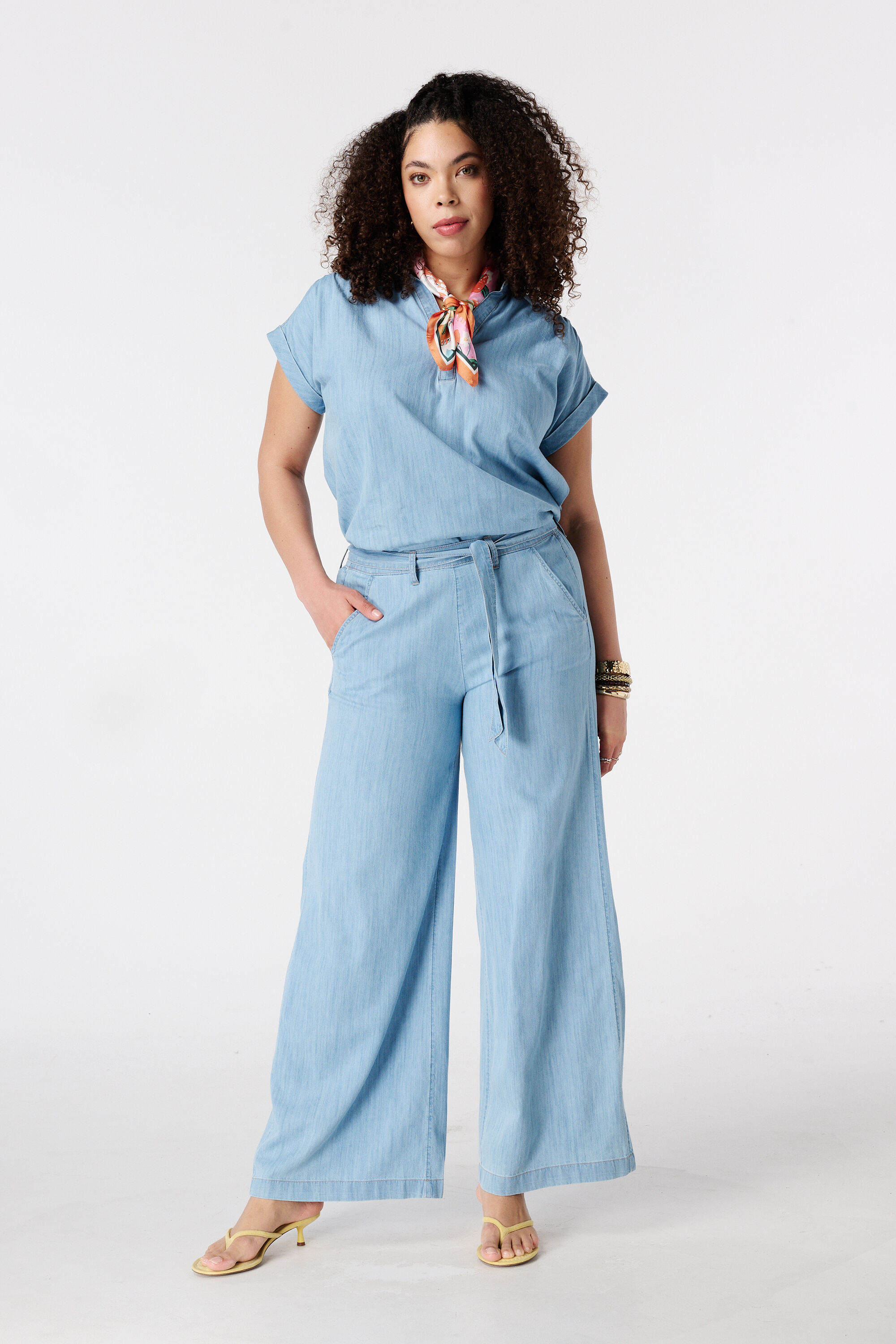 Wide Leg Denim Hose