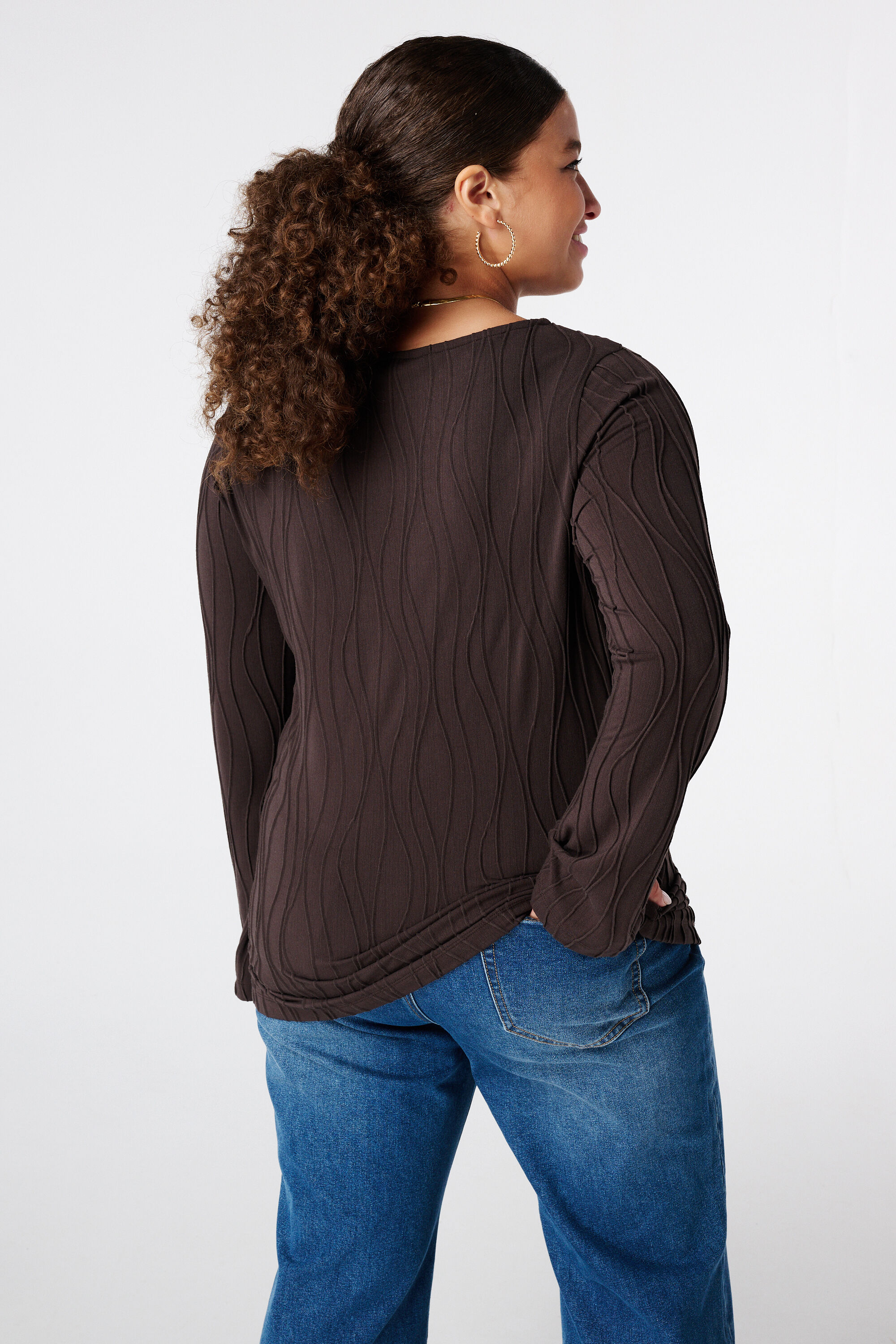 Tailliertes Langarm-T-Shirt image number 3