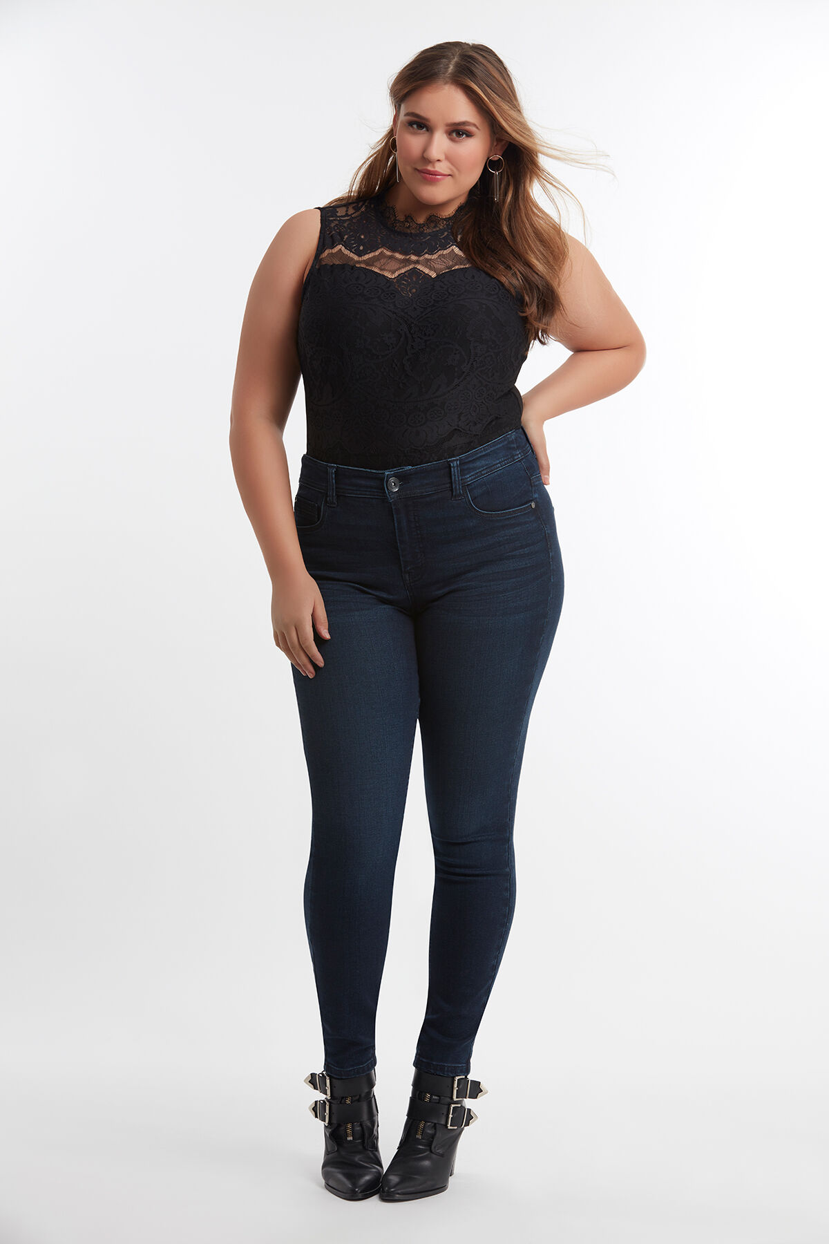 Spitzen-Body image number 6