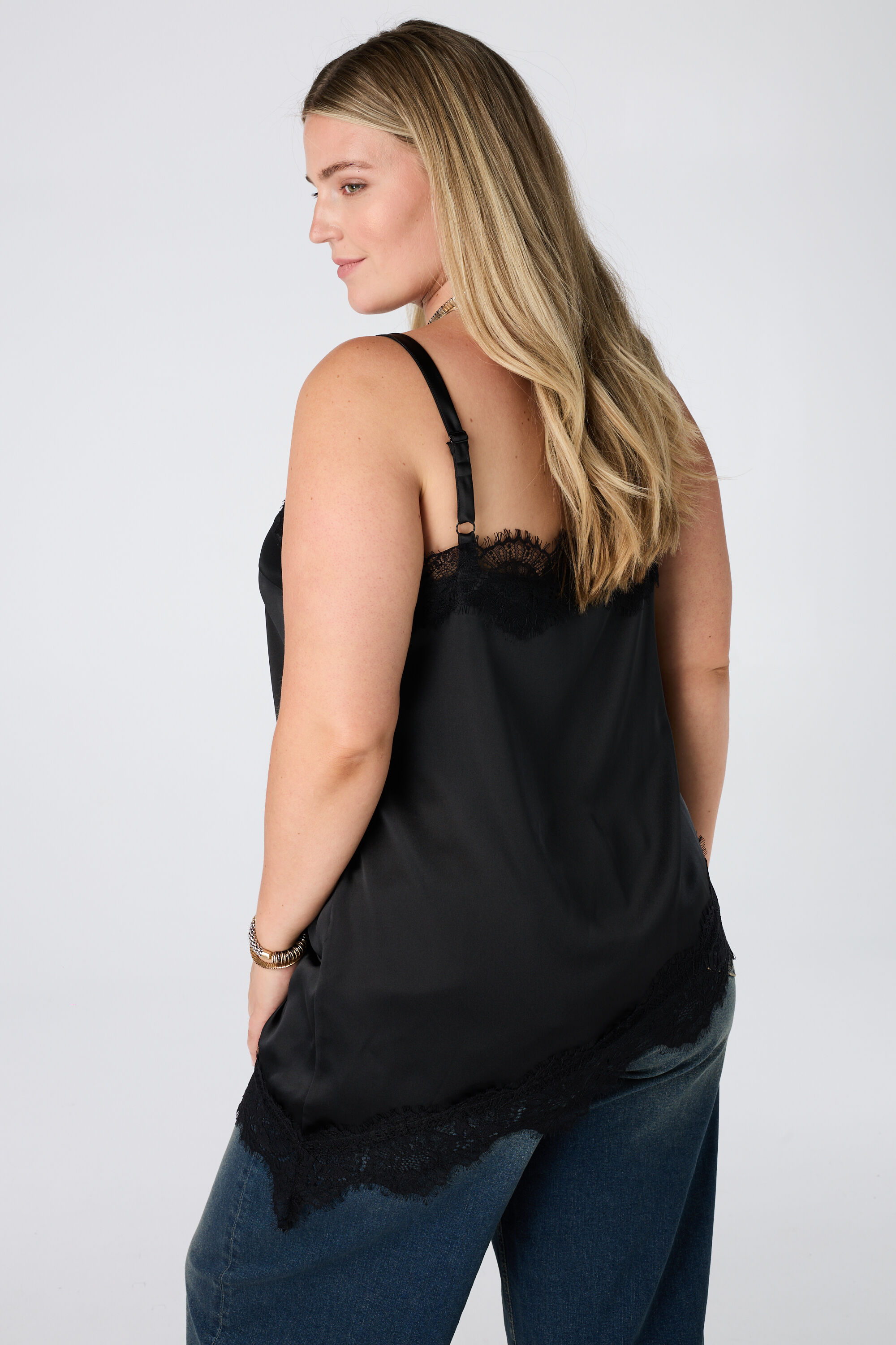 Asymmetrische Bluse mit Spitze image number 1