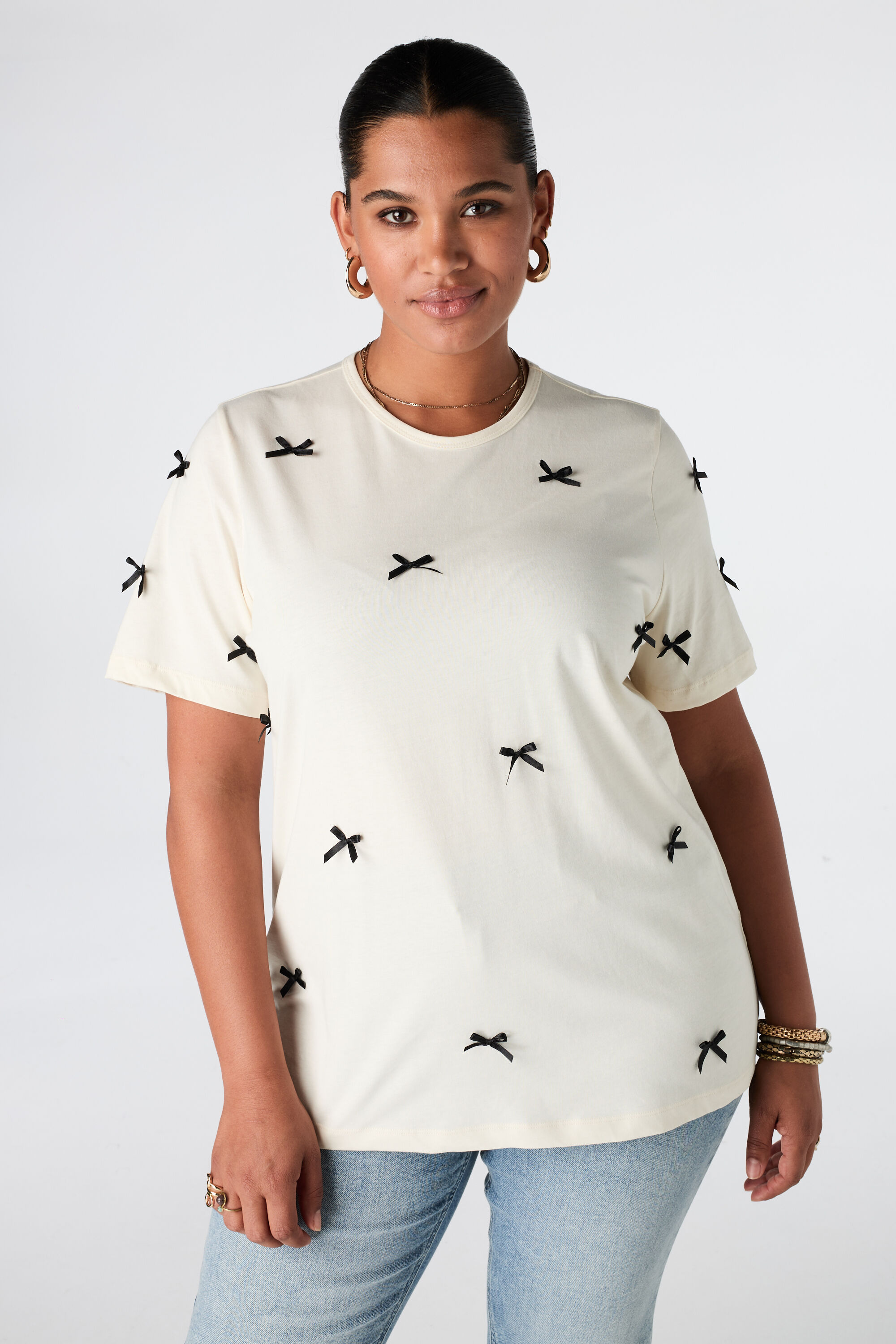 T Shirt mit Satinschleifen image number 0