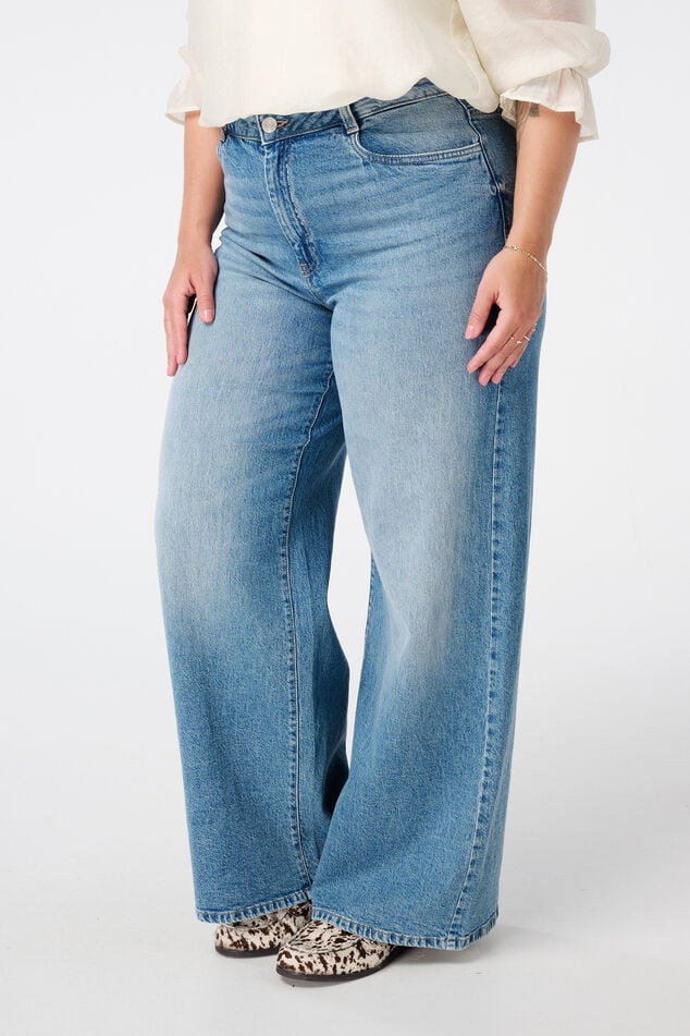 Jeans mit weitem Bein und hoher Taille image number 5