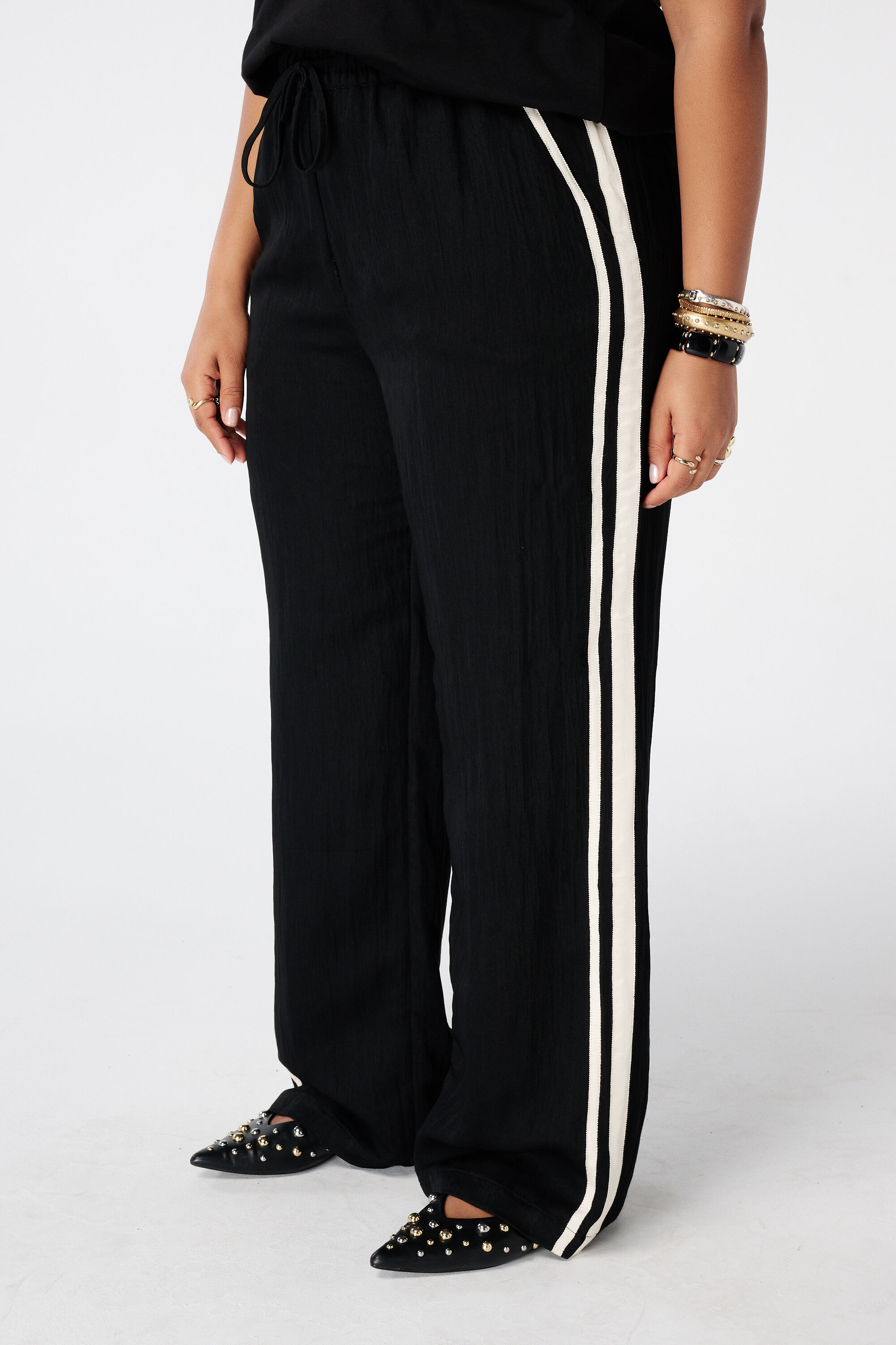 Leinenhose mit Seitenstreifen image number 5