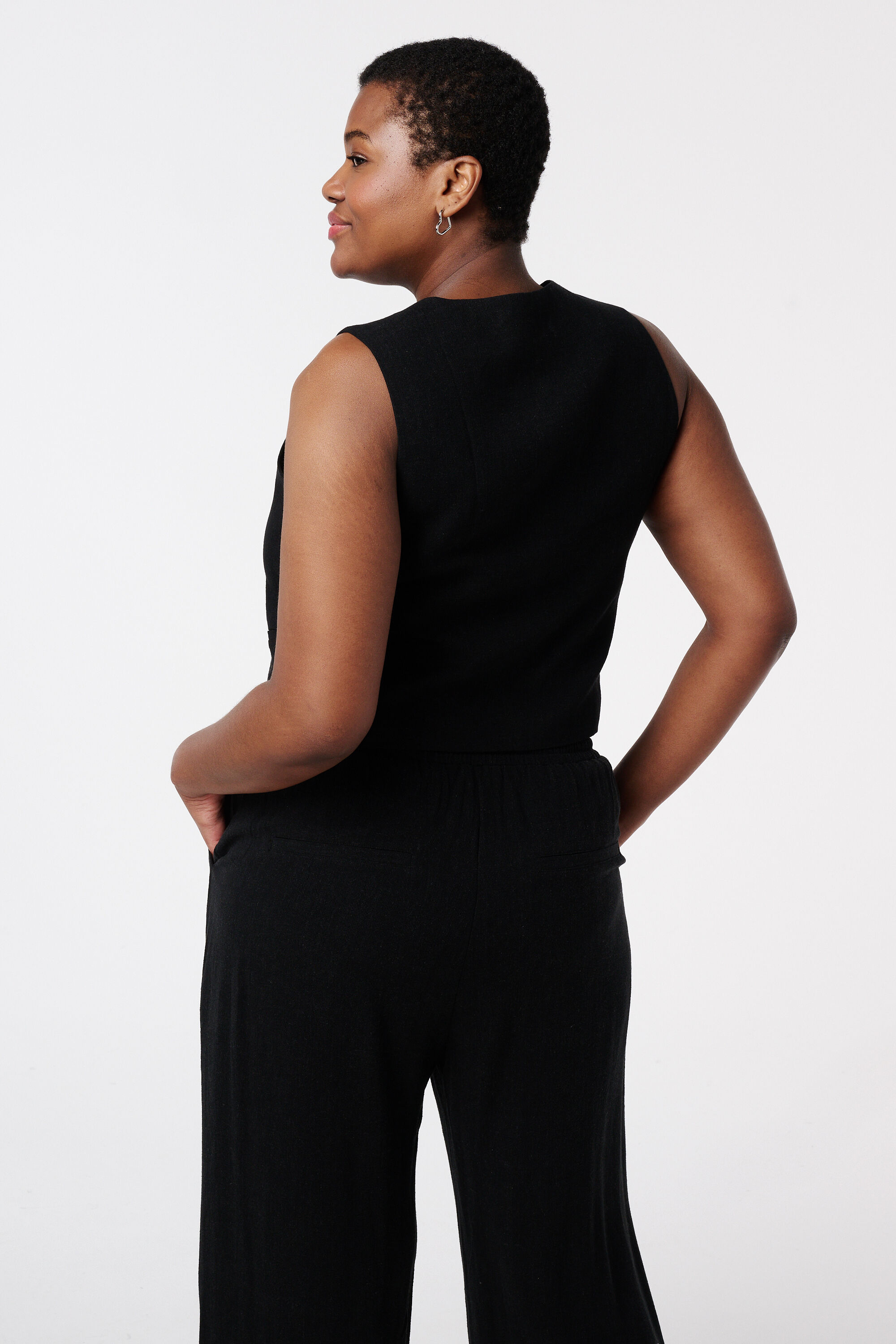 Kost&uuml;mweste aus Leinen image number 3