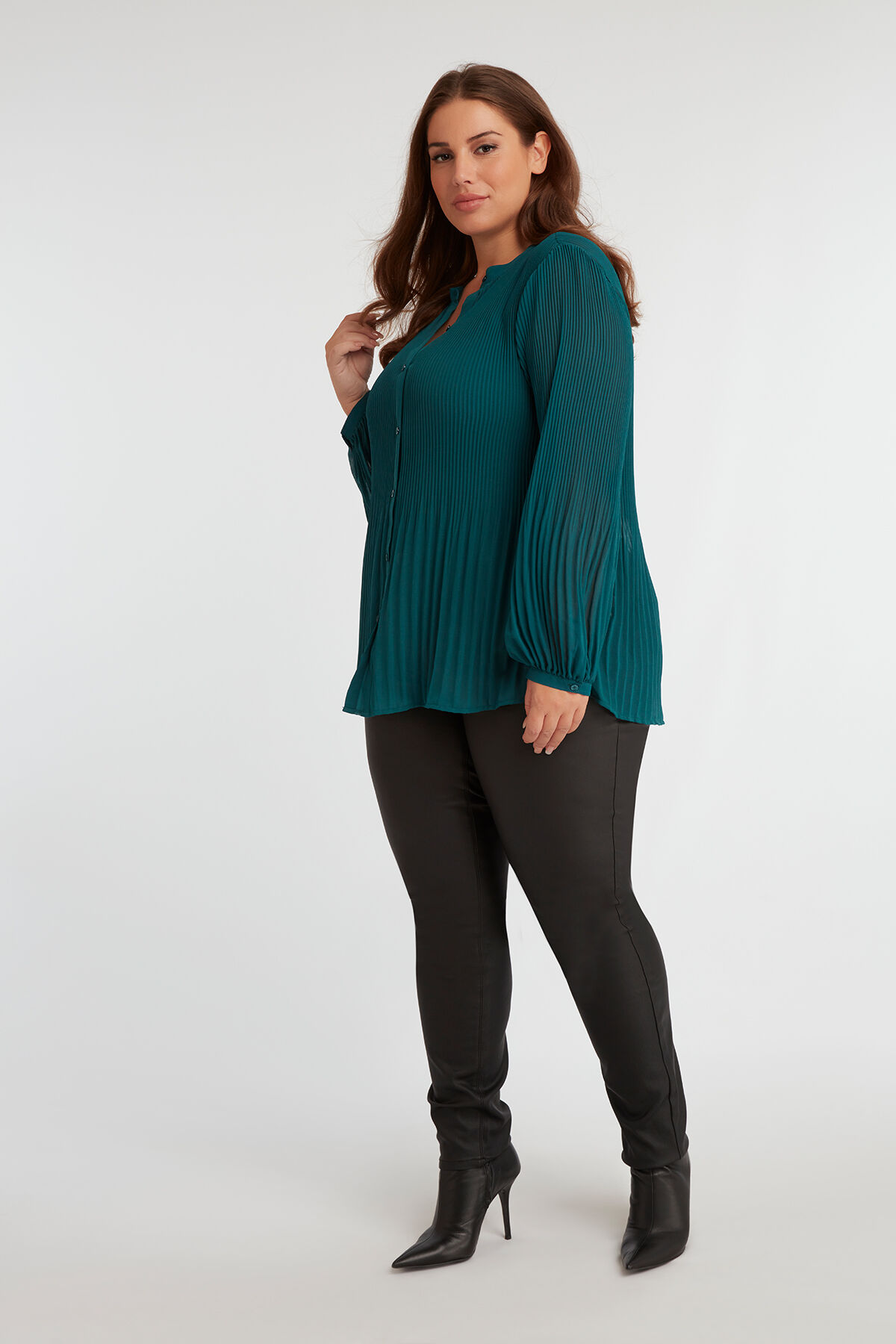 Plissee-Bluse image number 3