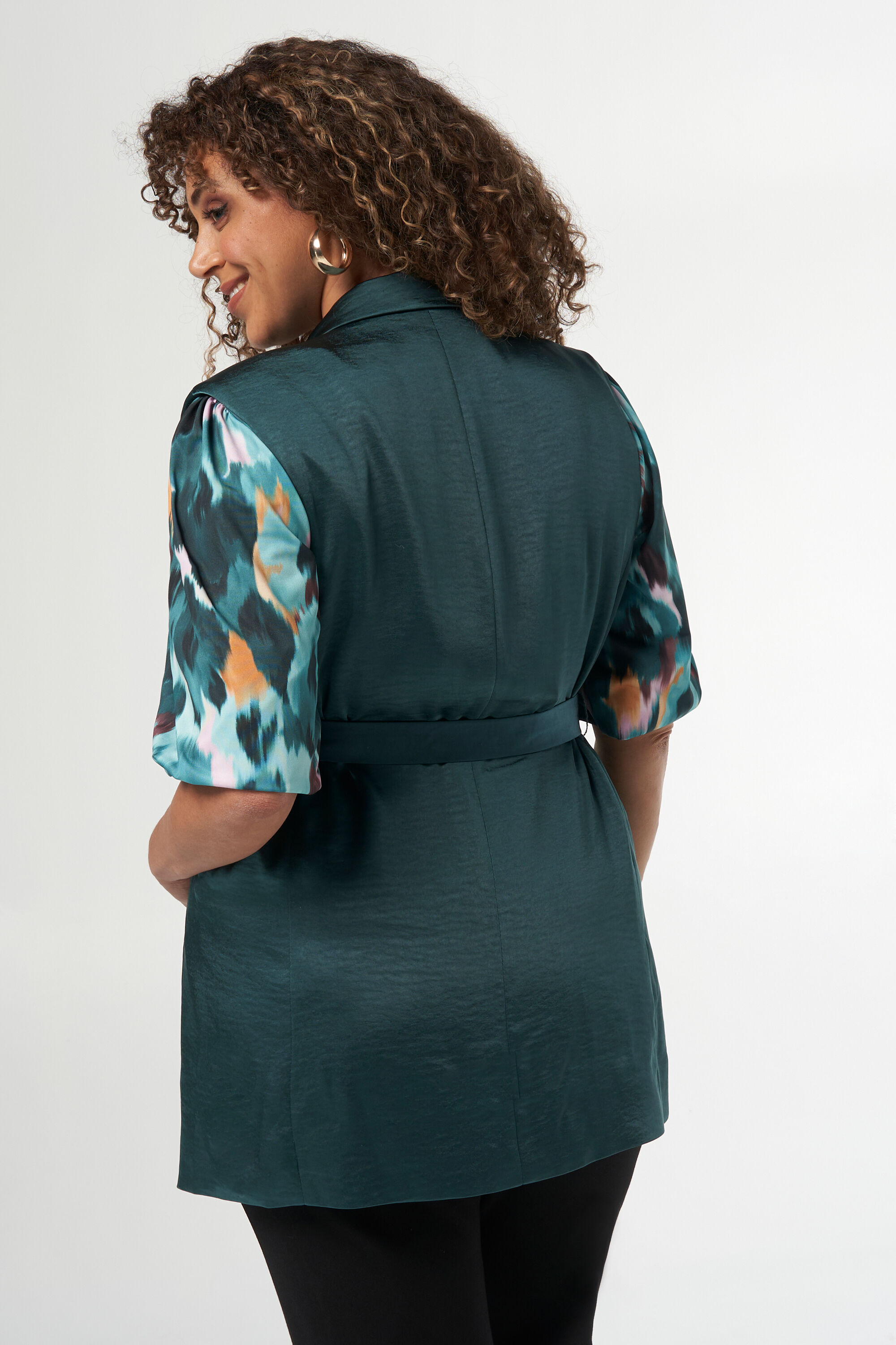 Satin-Weste image number 3