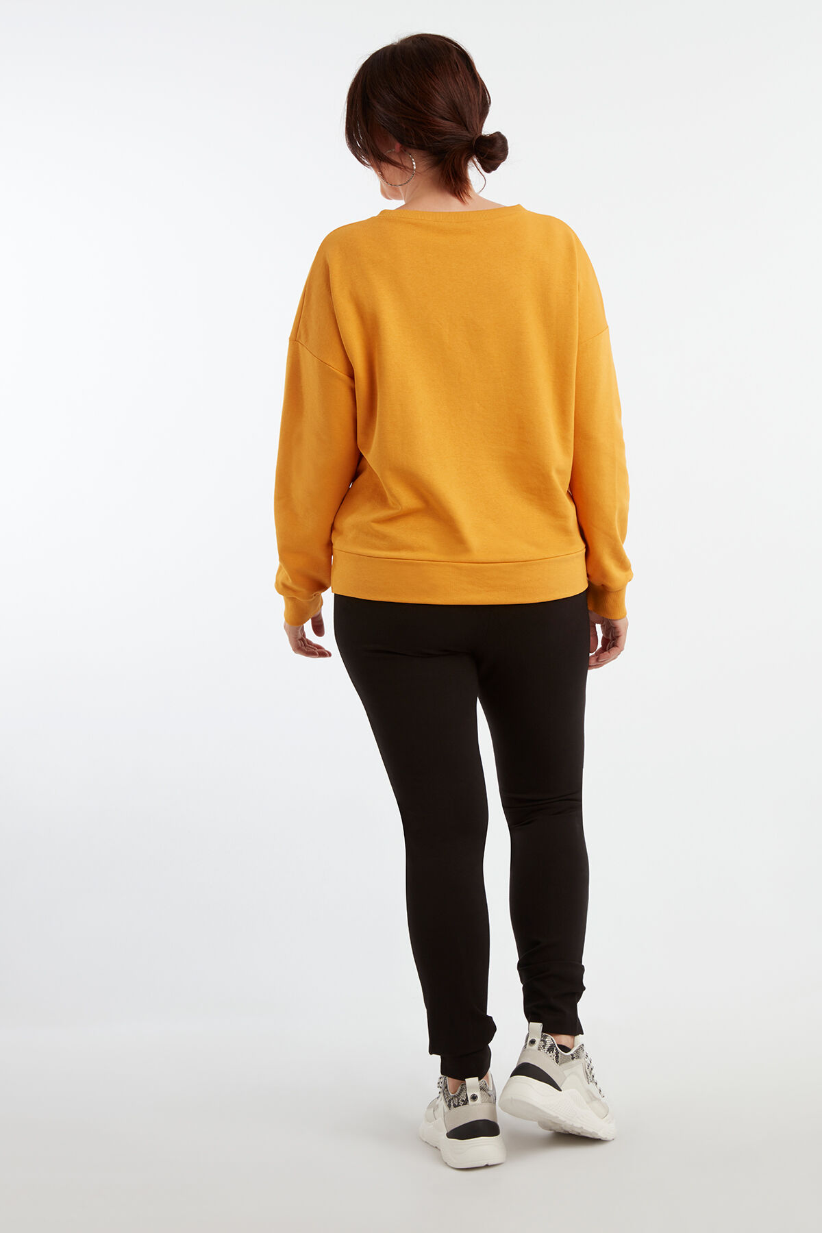 Sweatshirt  image number 4