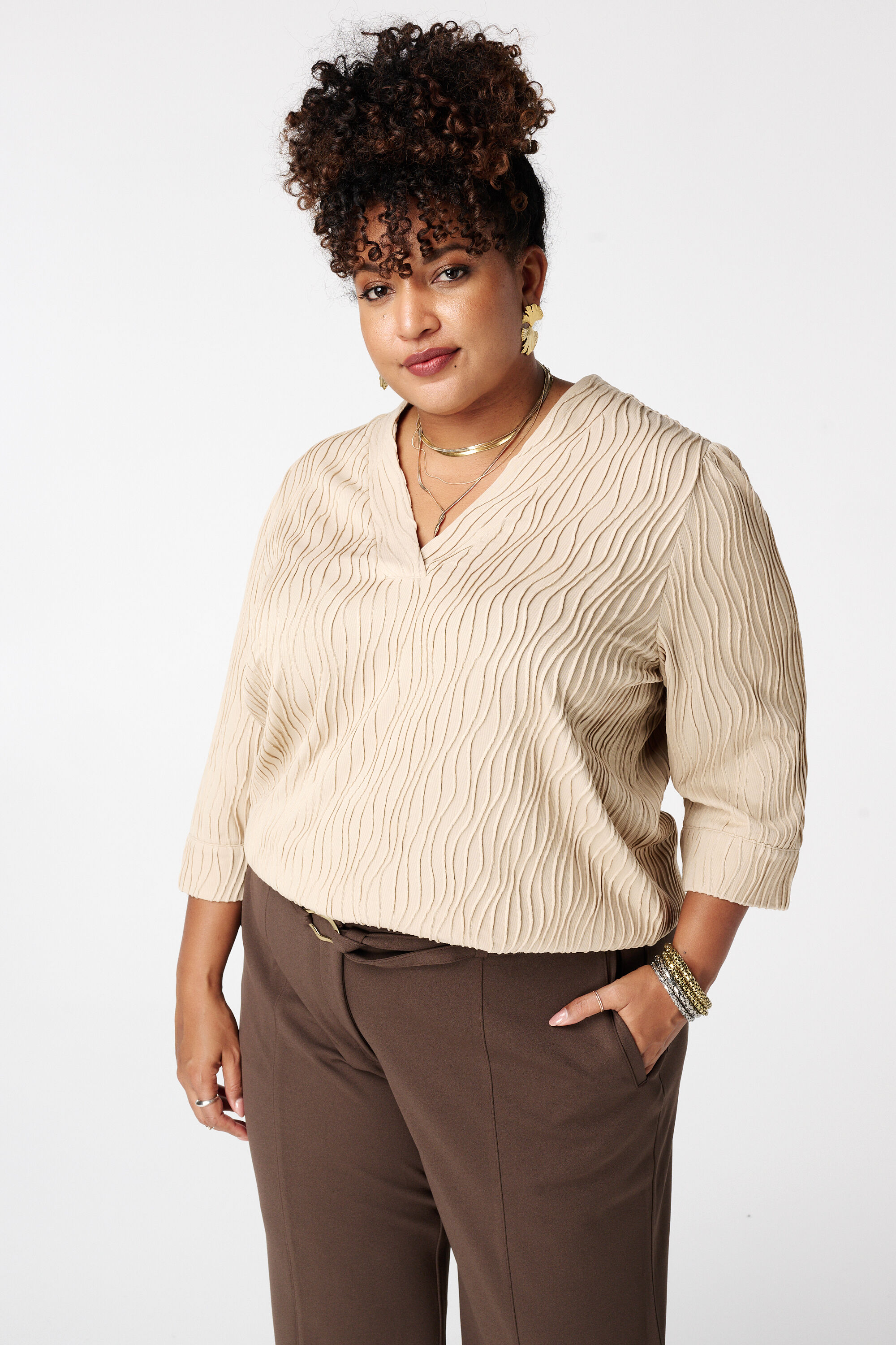 Top mit gewellter Struktur