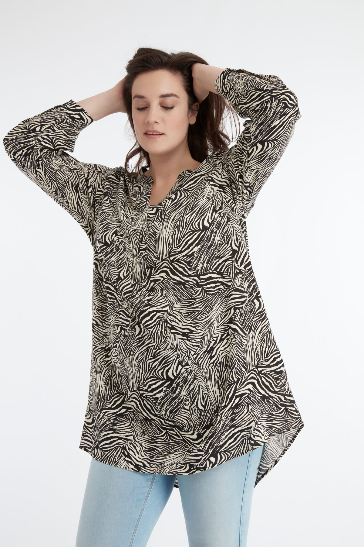 Tunika-Bluse mit Zebradruck image number 5
