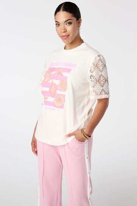 T-Shirt mit bestickten Ärmeln T-Shirt mit bestickten Ärmeln