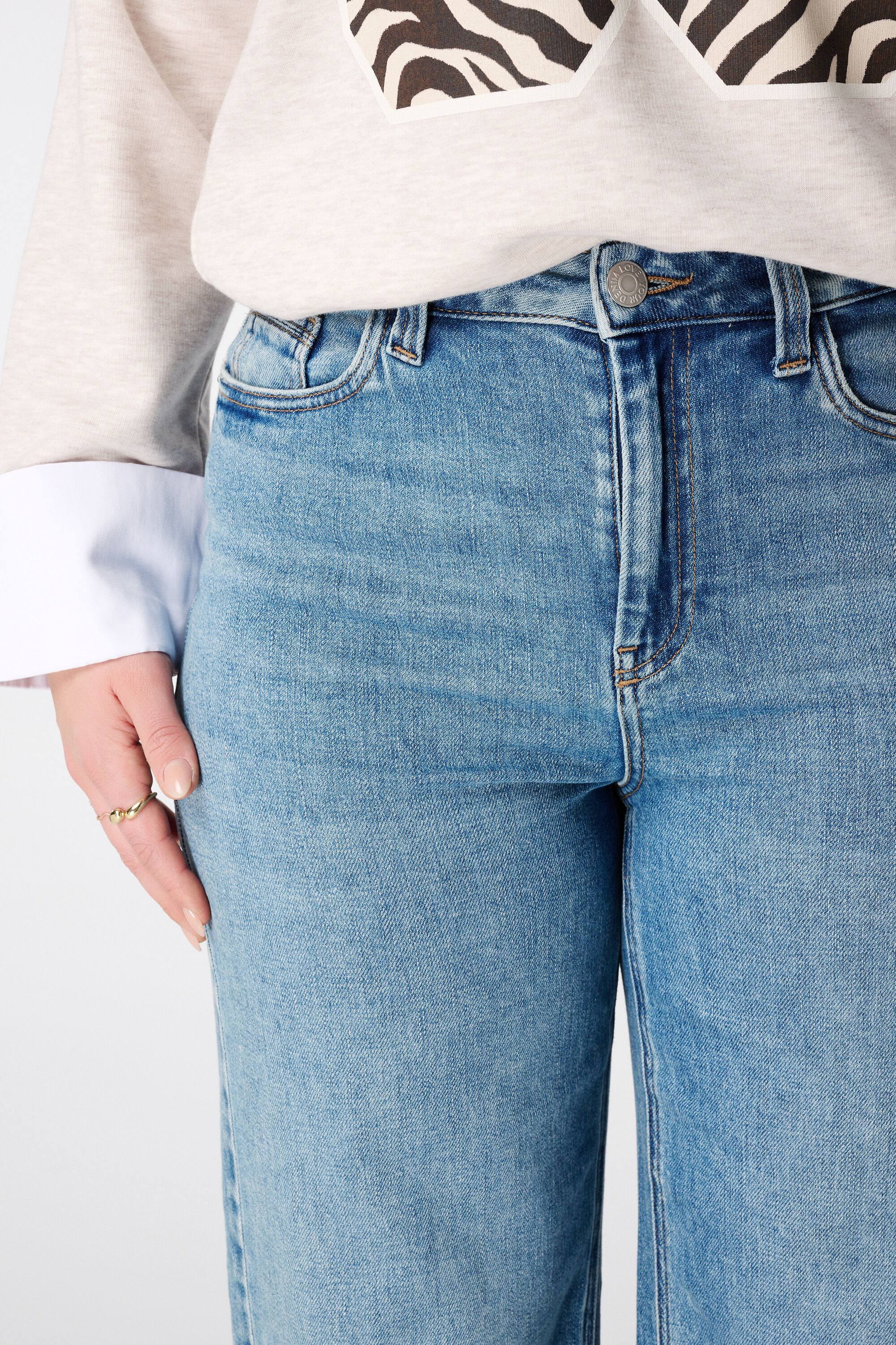 Loose-Leg-Jeans IVY  image number 4