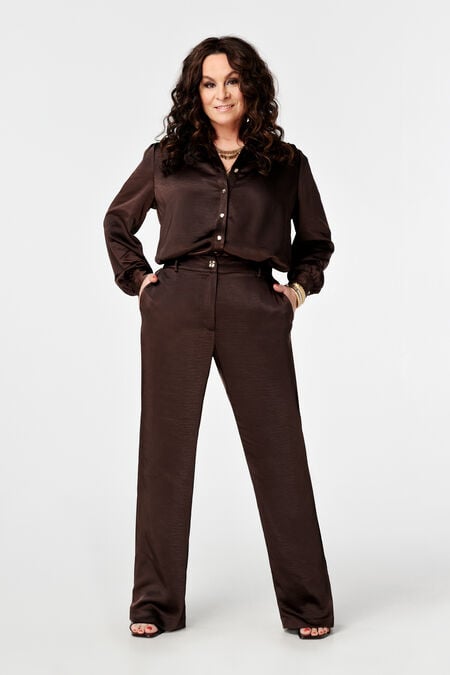 Satin pants with gold button closure Satin pants with gold button closure