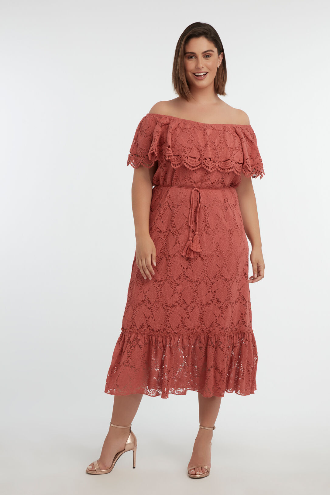 Schulterfreies Spitzen-Kleid image number 7