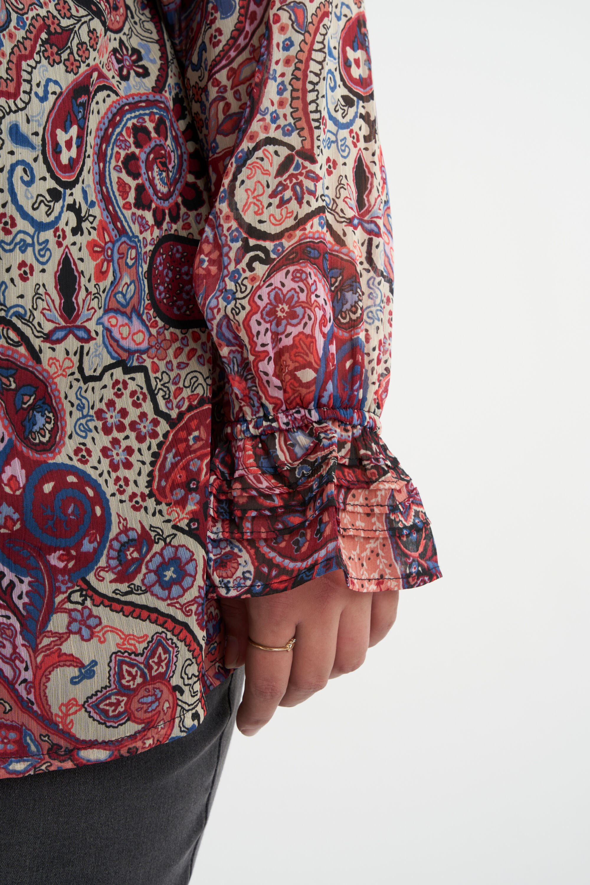 Bluse mit Paisley-Print image number 4