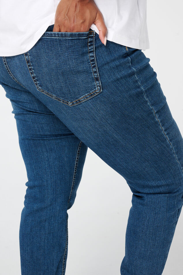 Skinny-Leg-Jeans mit hoher Taille CHERRY image number 4