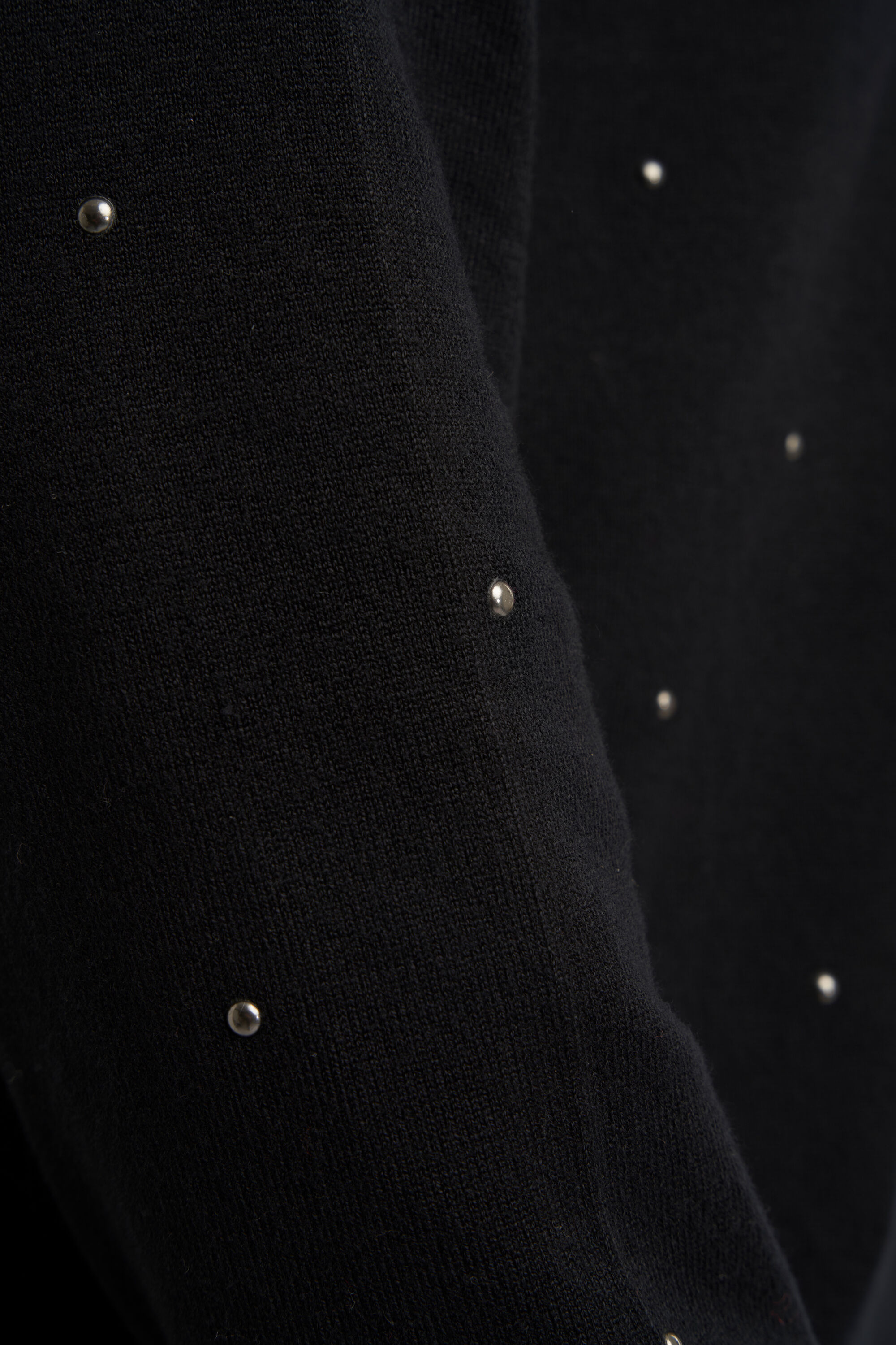 Cardigan mit Nieten  image number 5