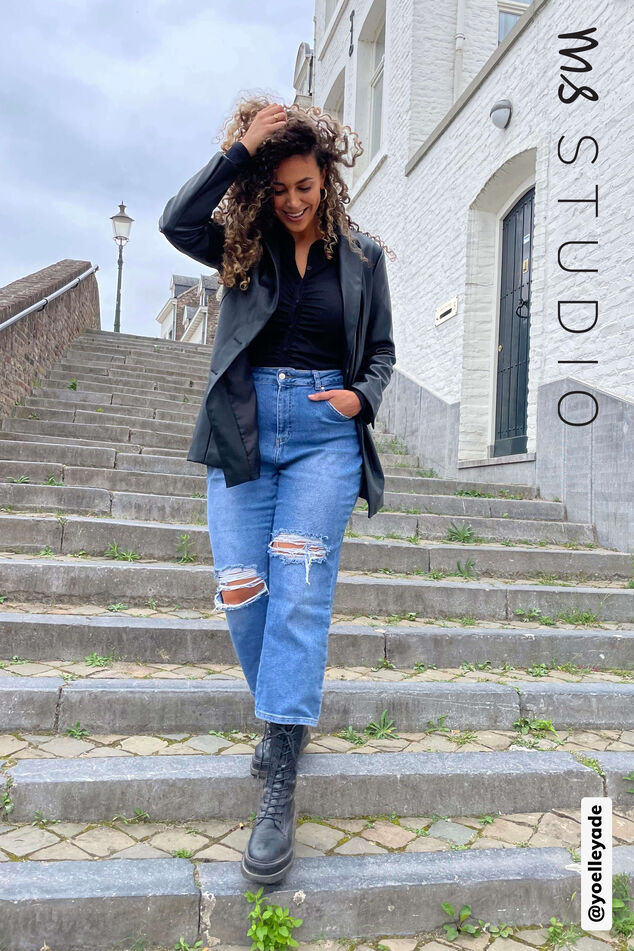 Jeans mit weitem Bein und Destroyed-Details  image number 0