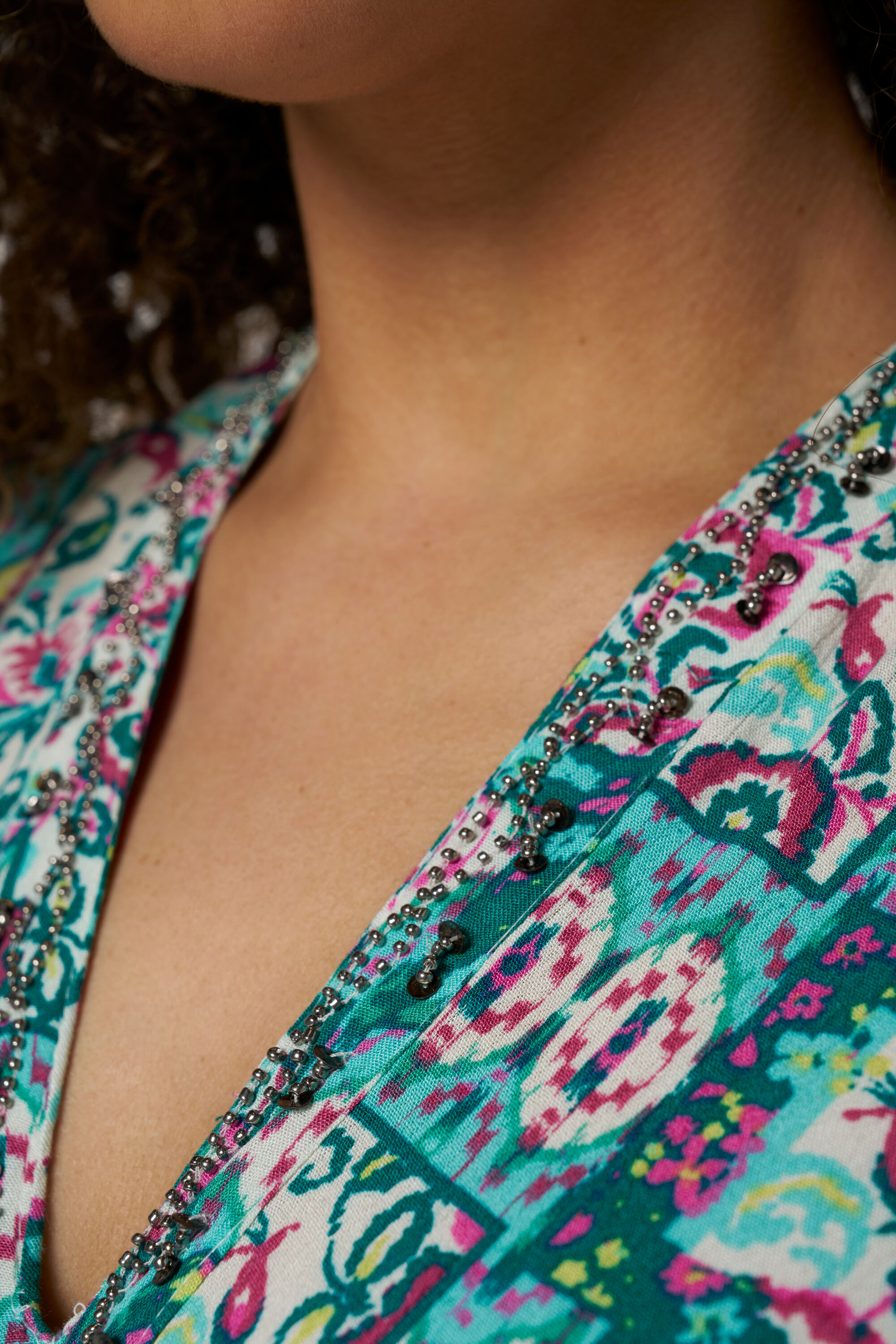 Maxikleid mit V-Ausschnitt image number 4