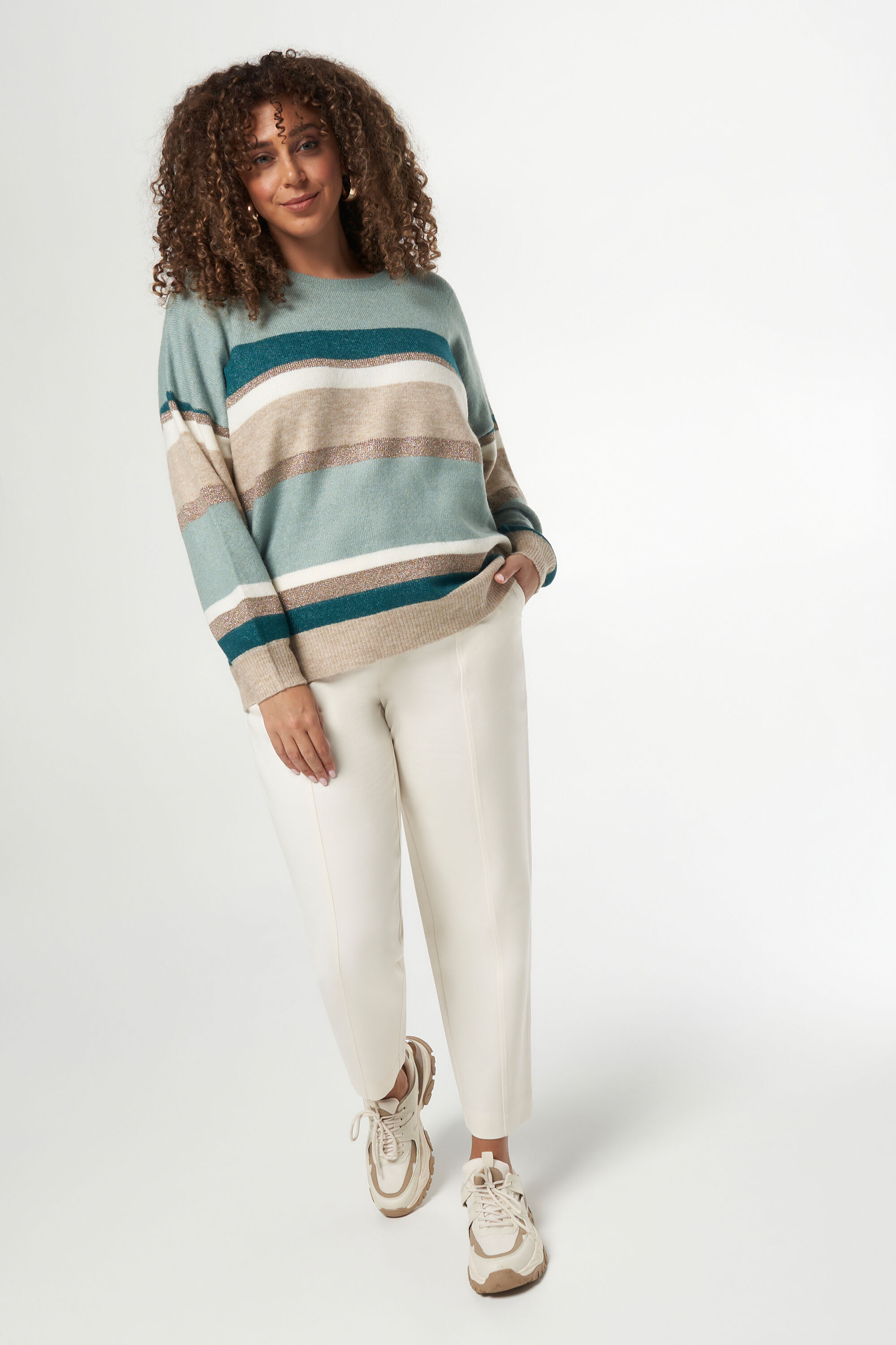 Gestreifter Pullover mit Glitzer image number 5