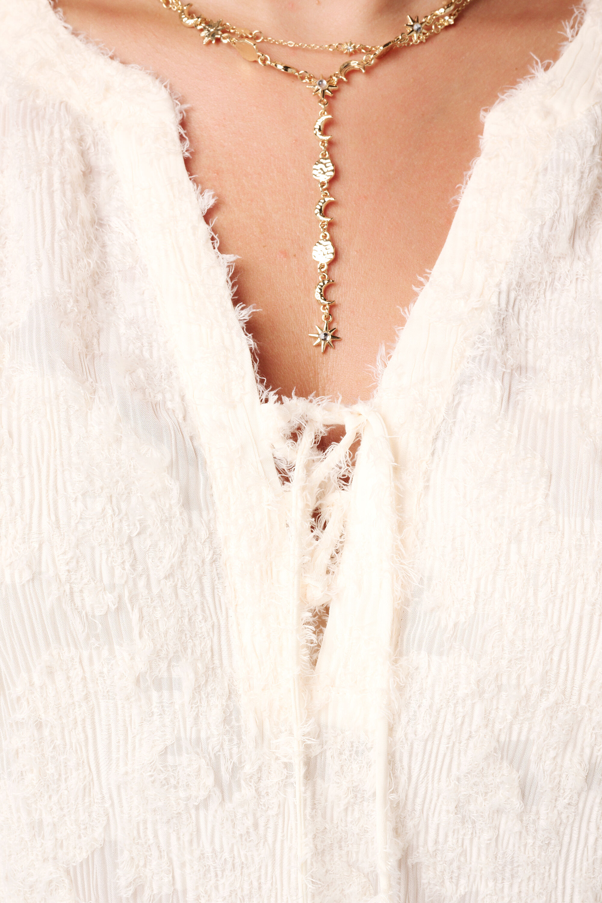 Flauschige Bluse mit V Ausschnitt image number 6