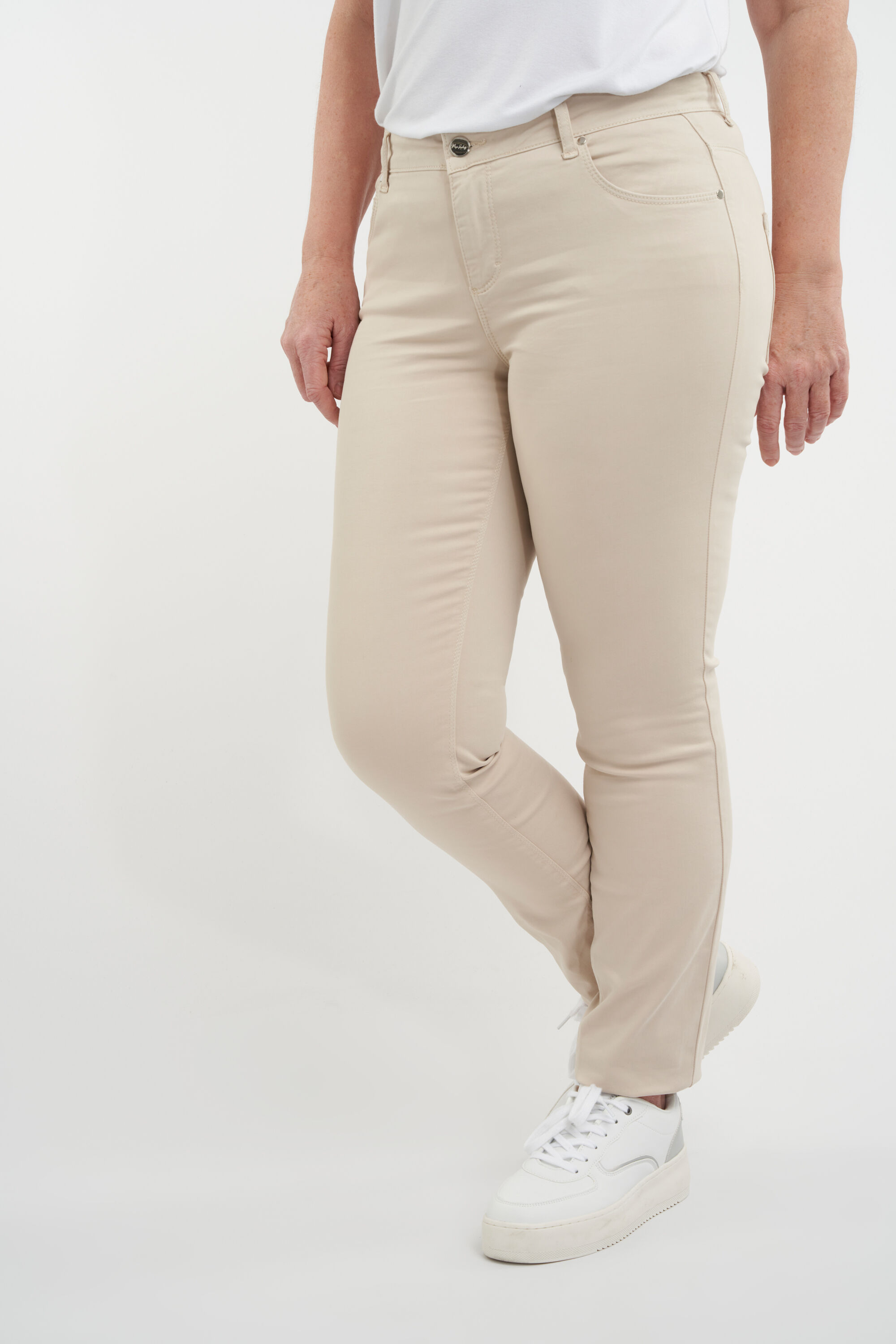 Slim-Leg Jeans SLIMS image number 3