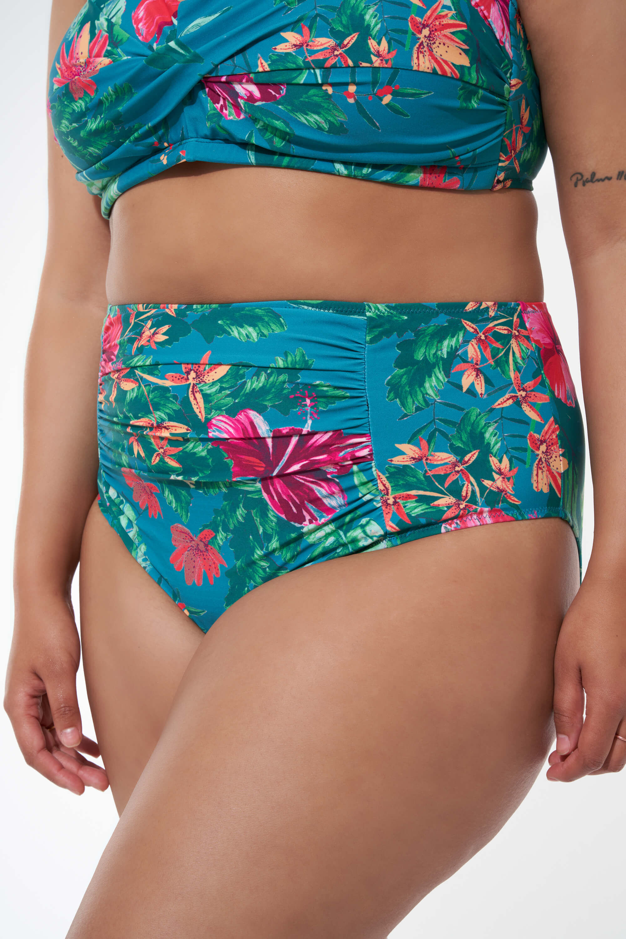 Hoch geschnittenes Bikini-Unterteil mit Print image number 3