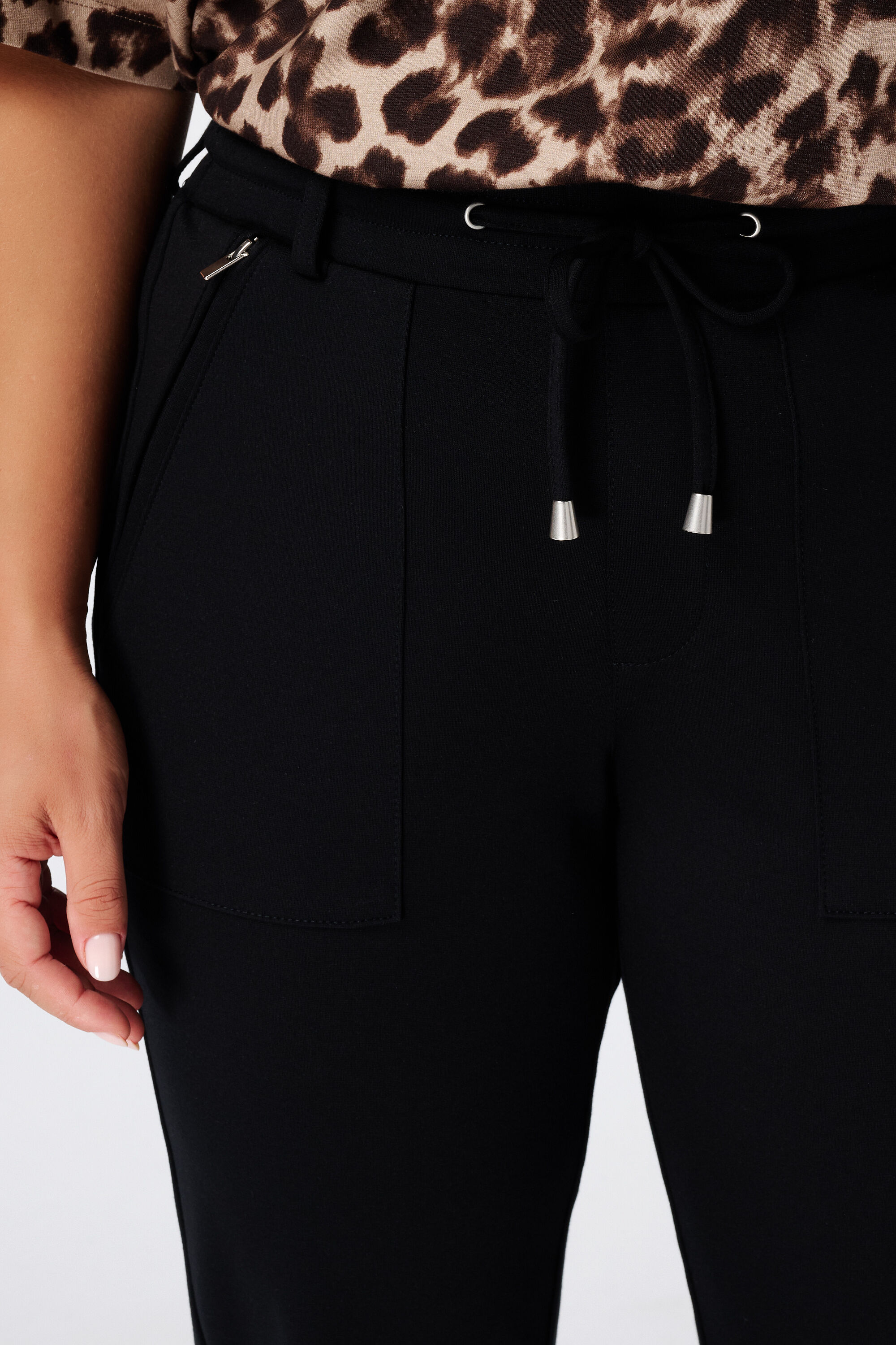 Tapered Hose mit elastischem Bund image number 4