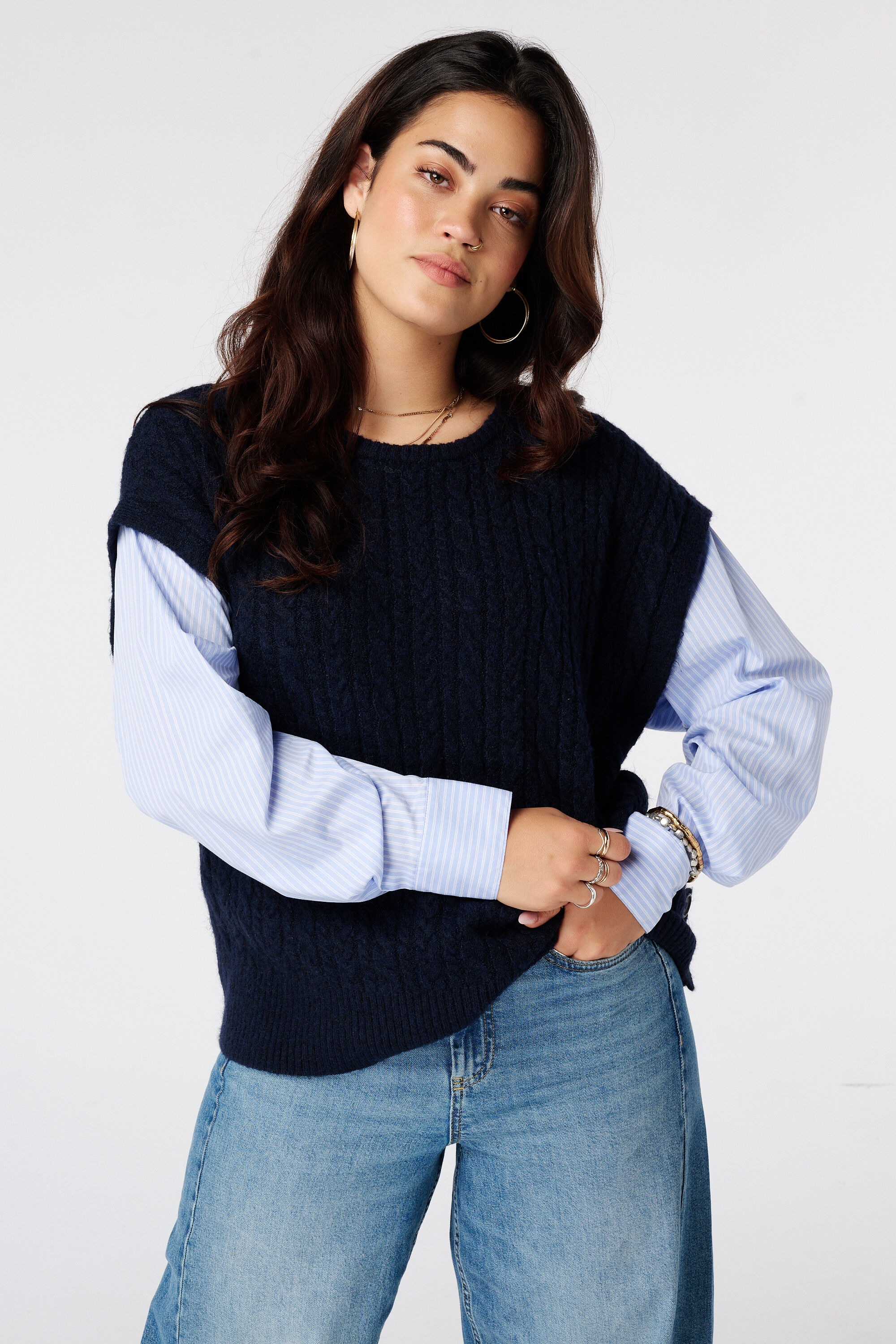 Pullover mit kontrastierenden Blusen&auml;rmeln image number 0