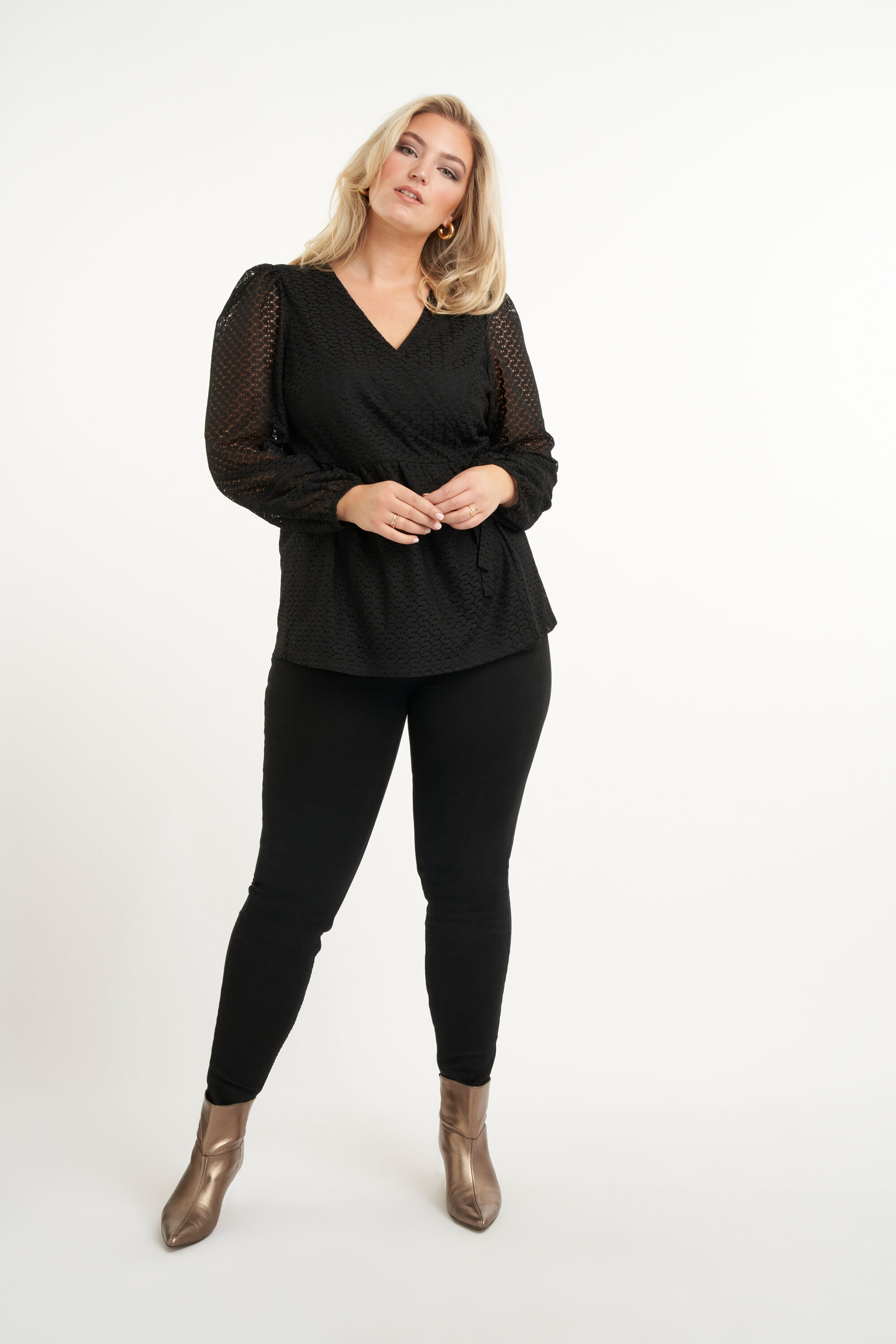 Wickel-Top mit Spitze image number 5